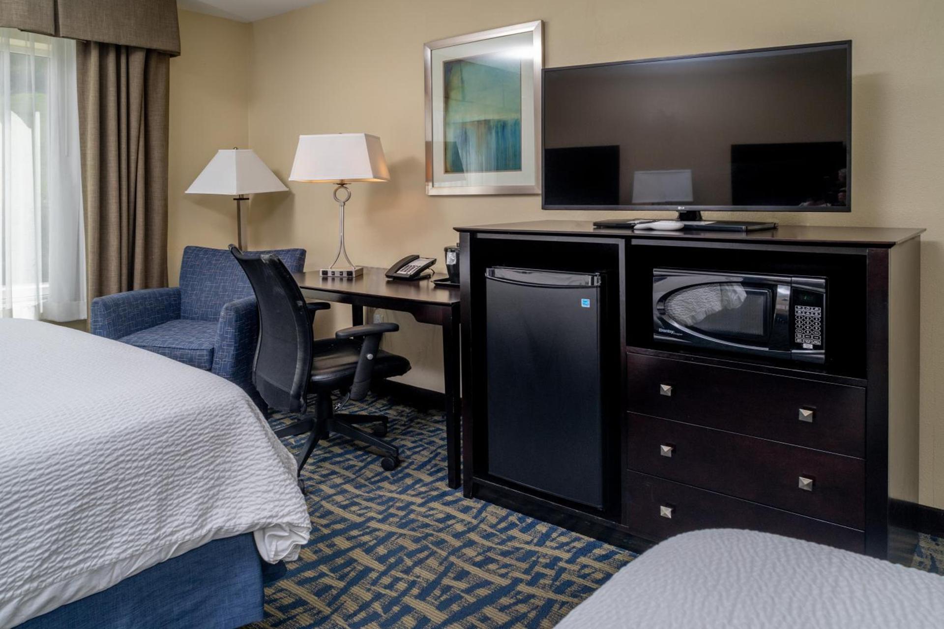 Holiday Inn Express & Suites Lebanon by IHG photo 45