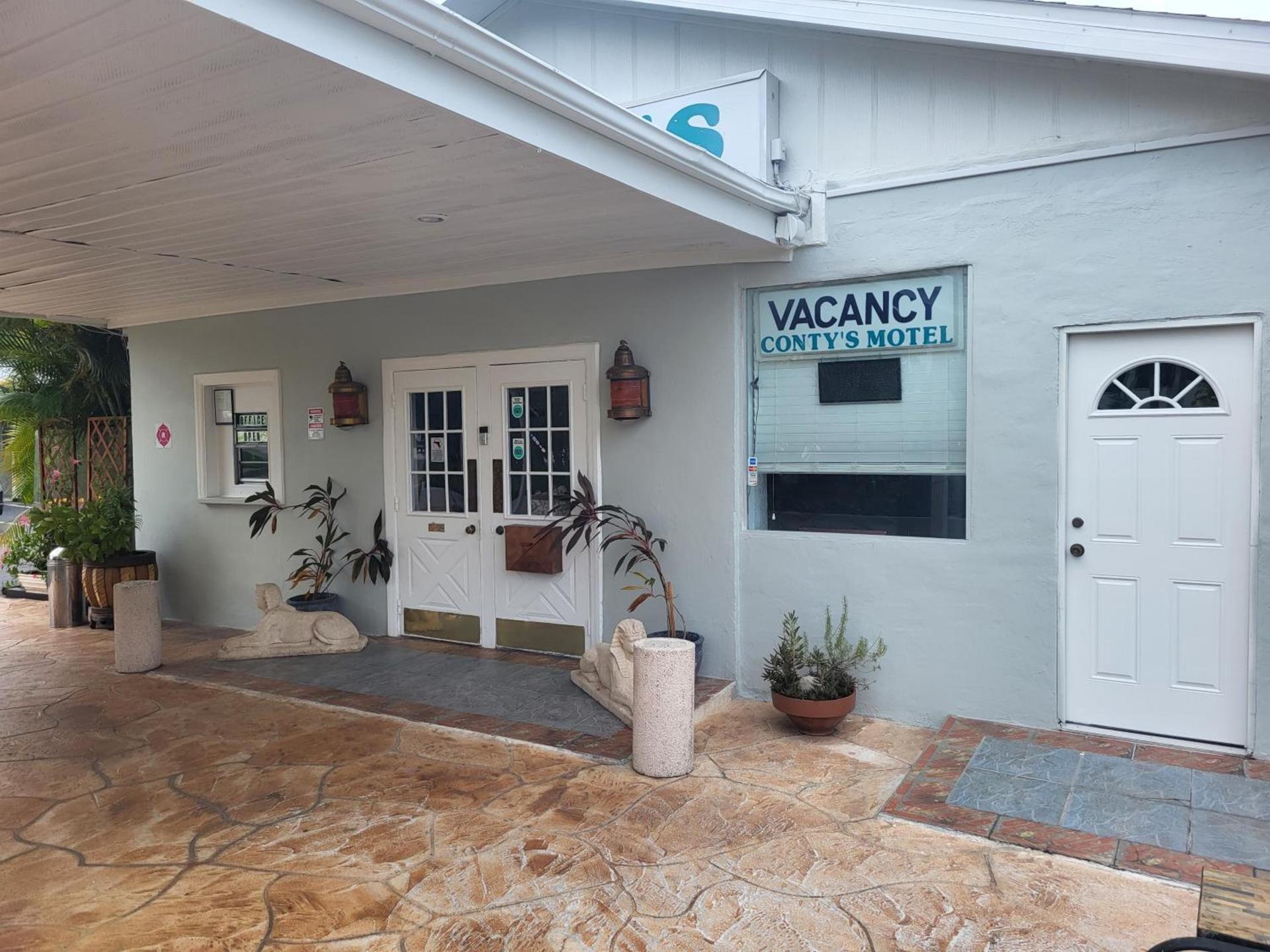 Conty's Motel photo 1