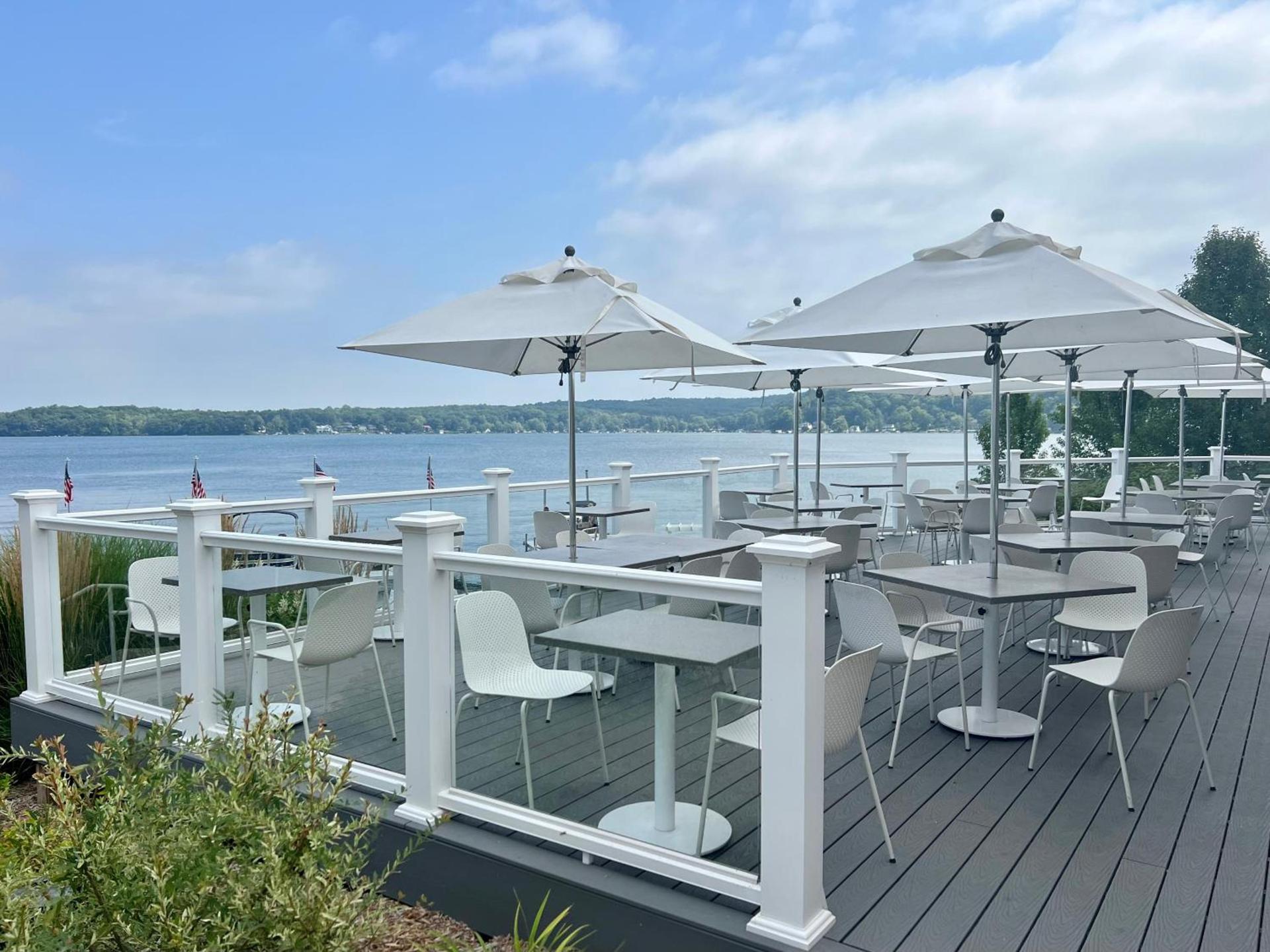 Bay Pointe Inn photo 44