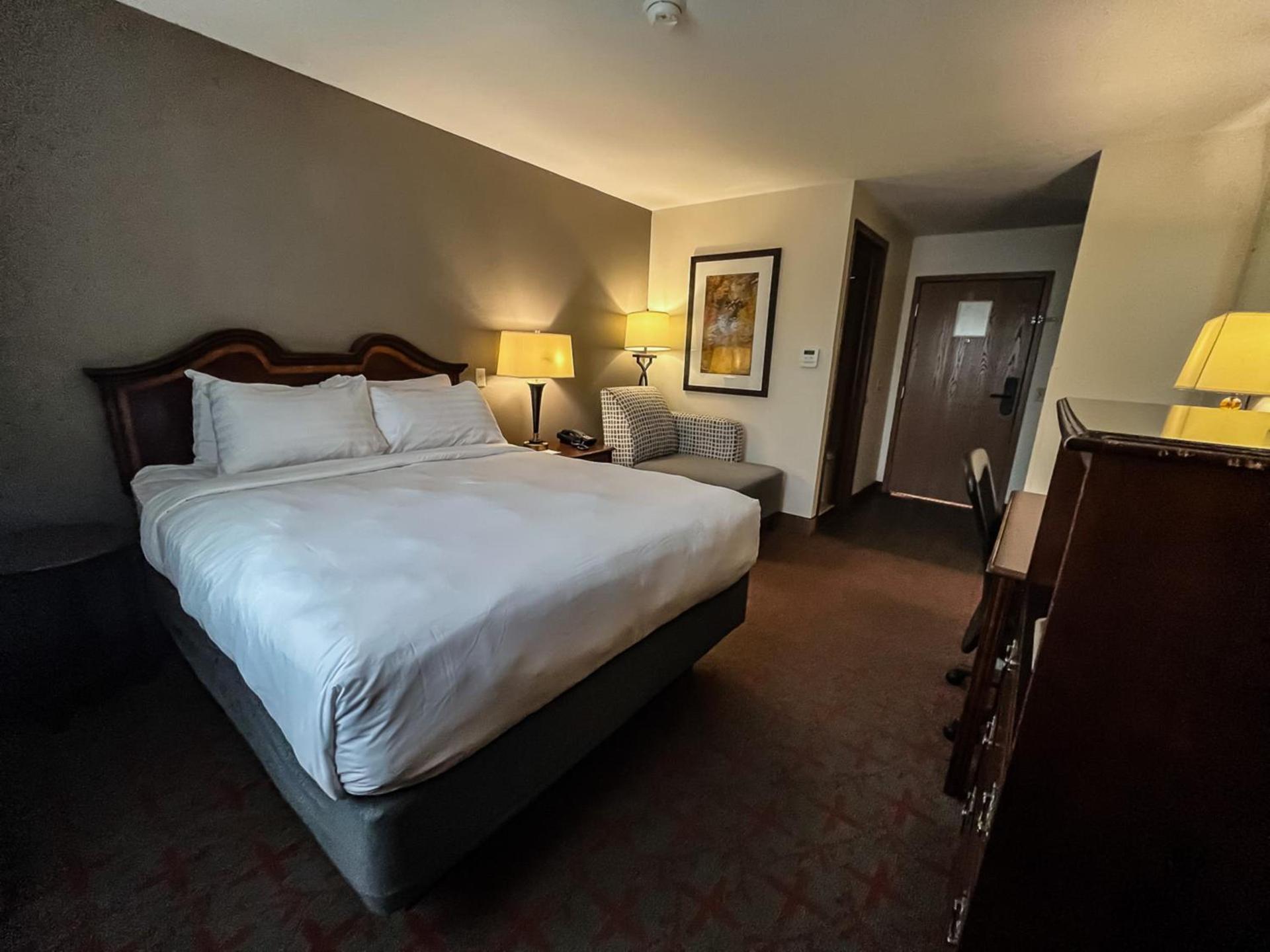 Harbor Winds Hotel photo 14