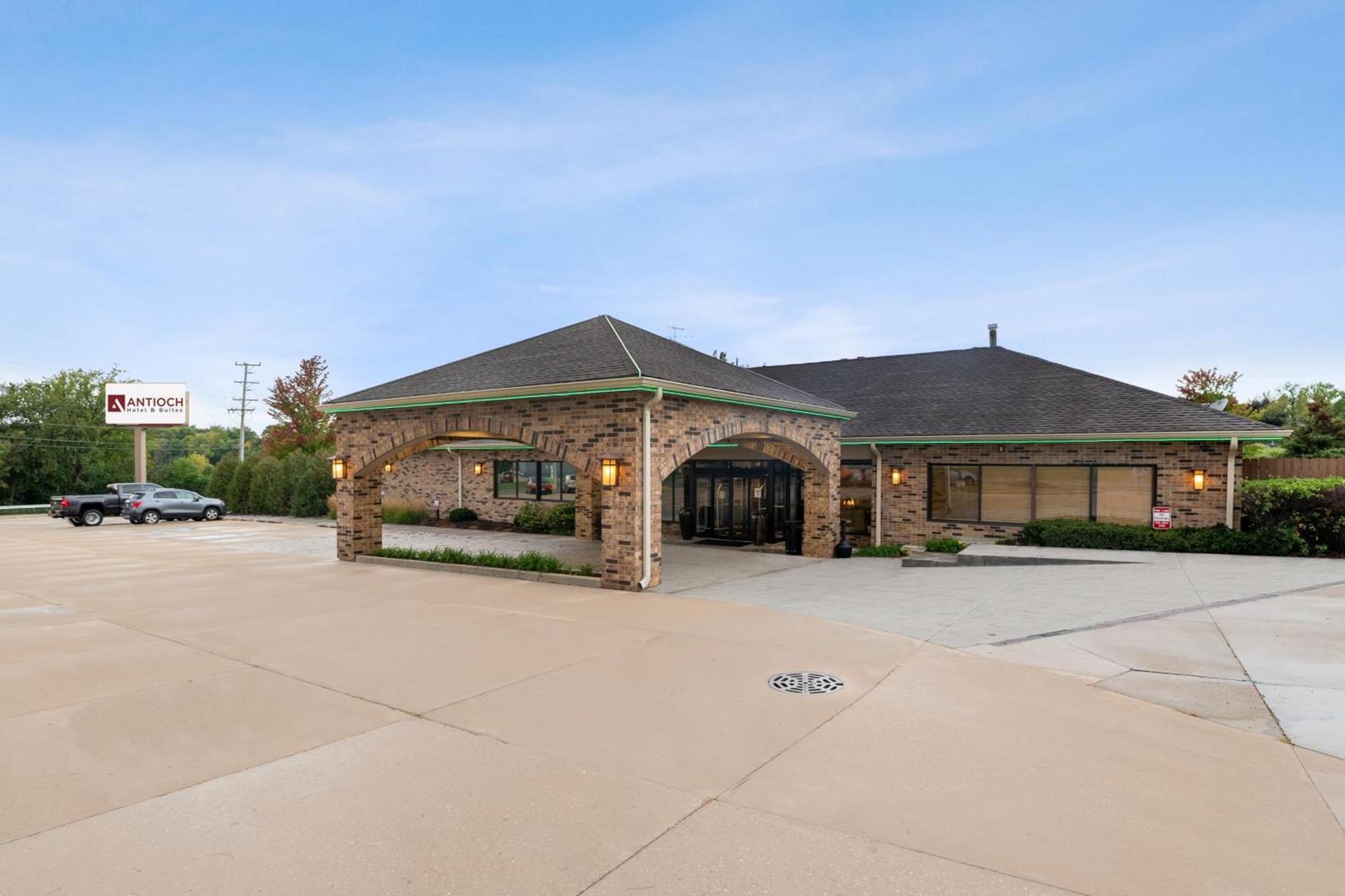 Antioch Hotel & Suites photo 9