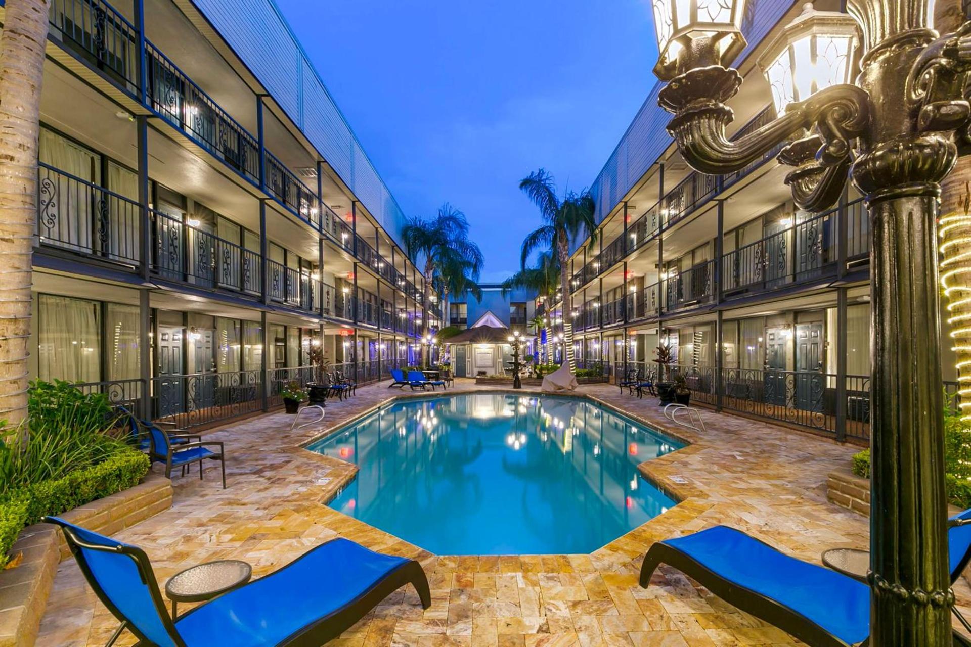 Best Western Plus Westbank photo 52