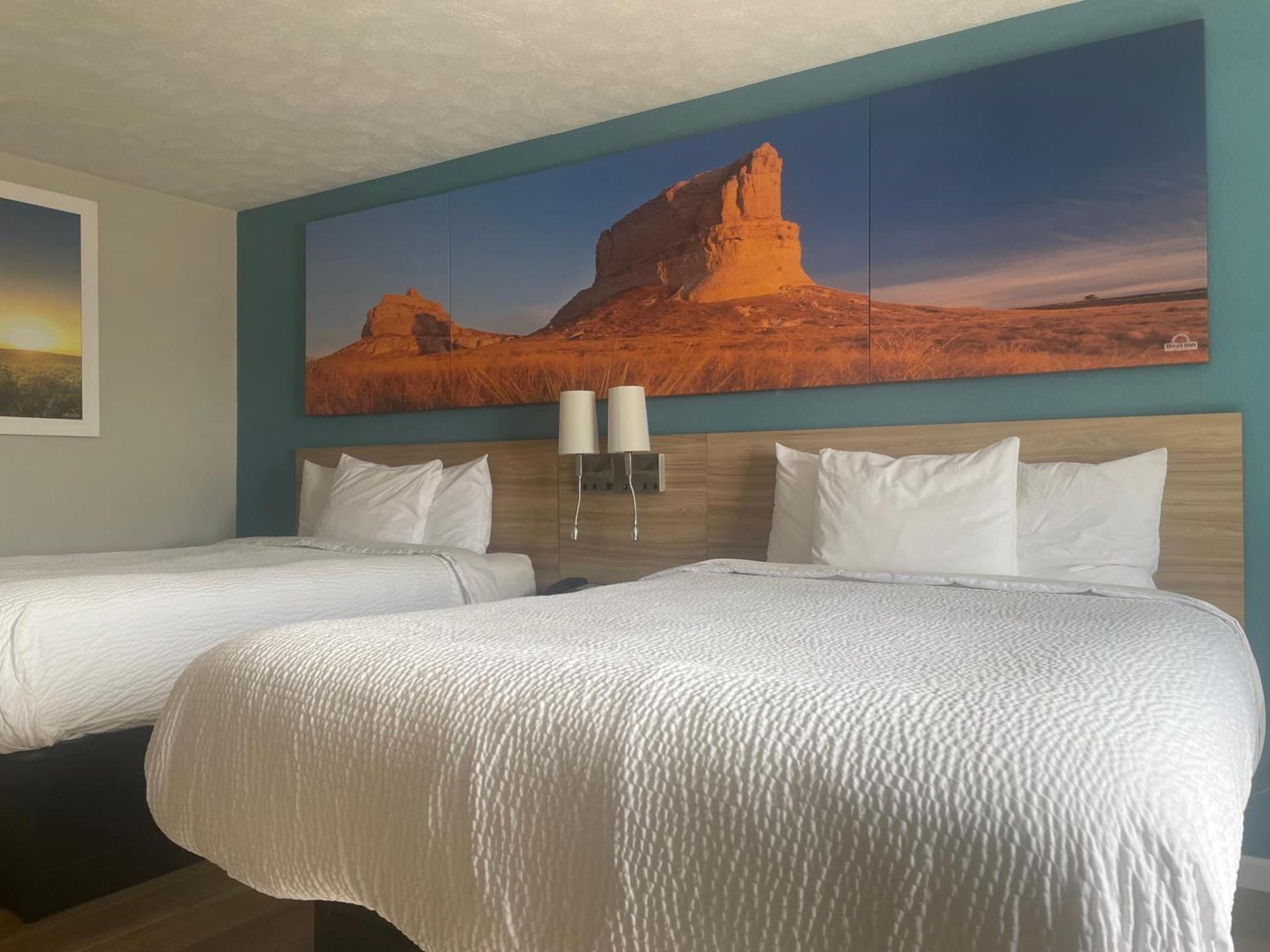 Days Inn by Wyndham Warrensburg photo 12