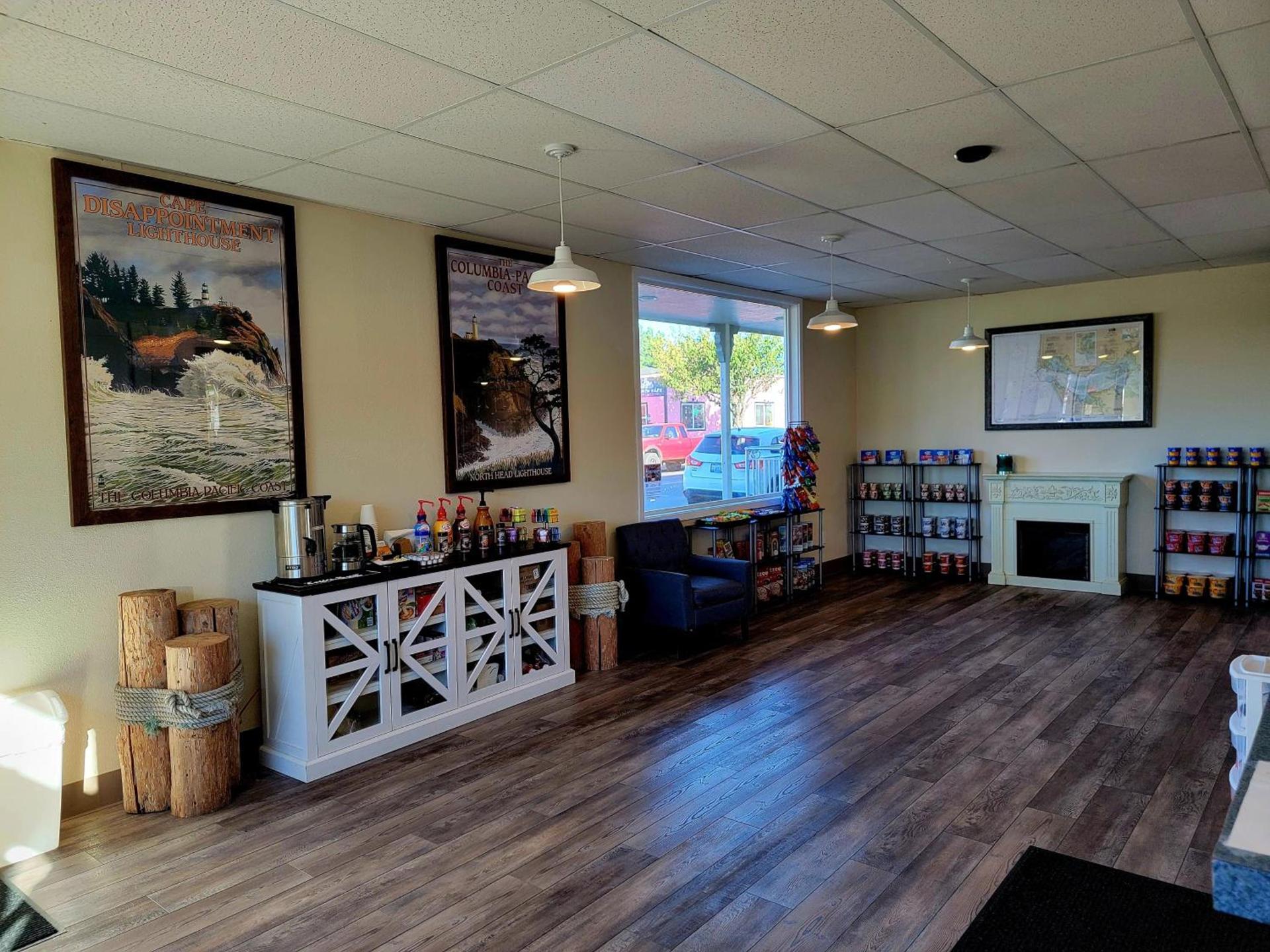 Coastal Inn and Suites photo 12