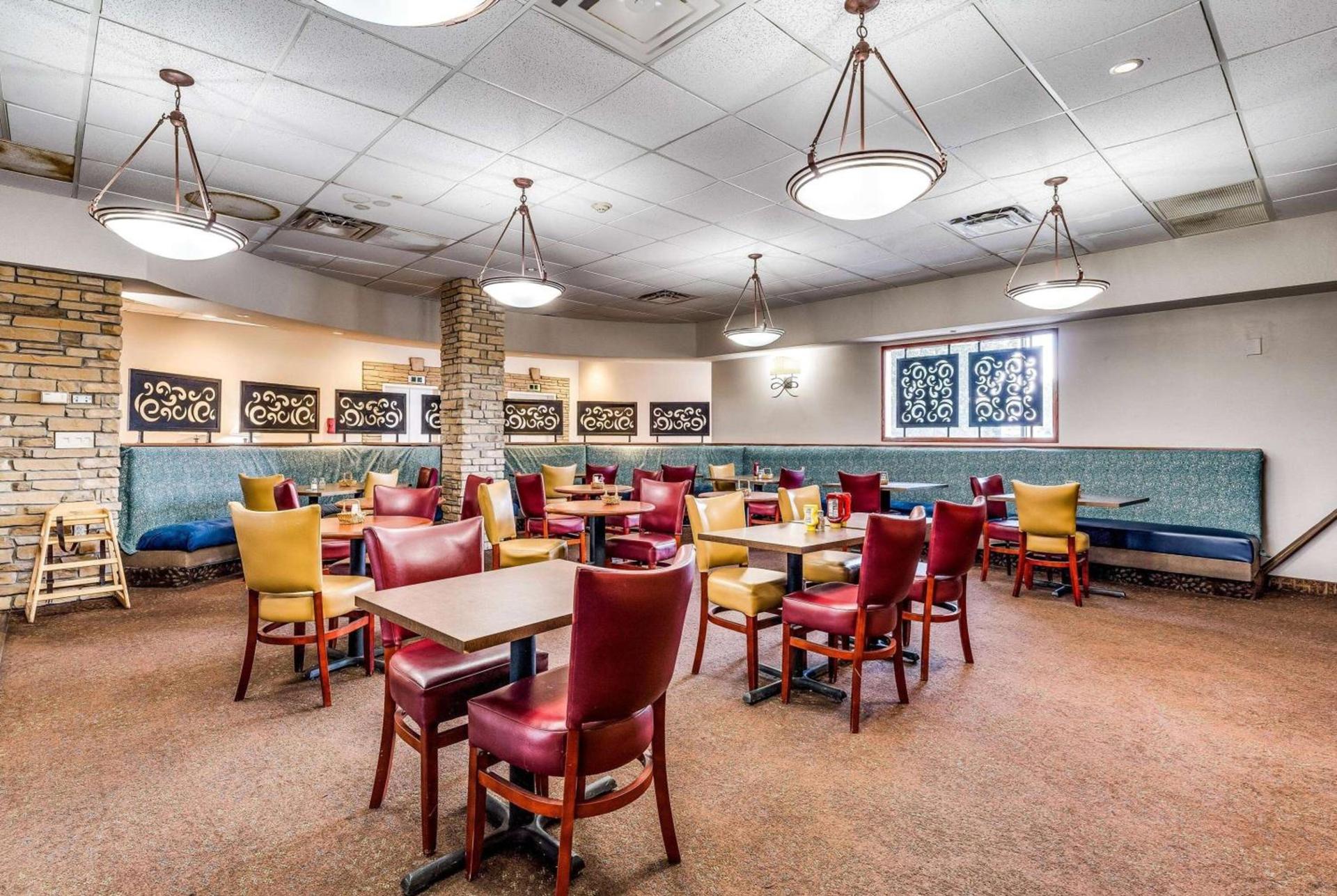 Wyndham Garden Wichita Downtown photo 8