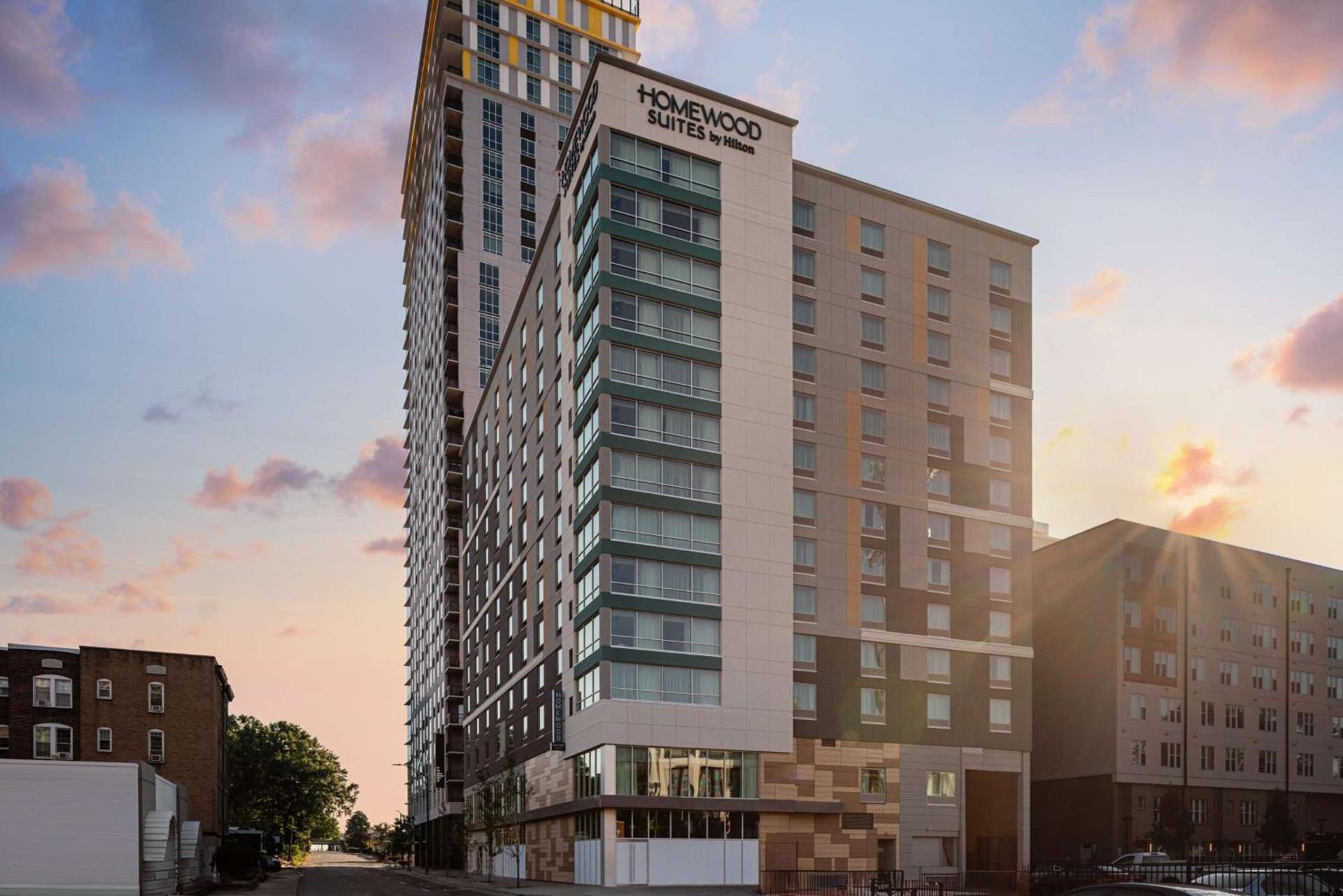 Homewood Suites By Hilton Charlotte Uptown First Ward photo 1