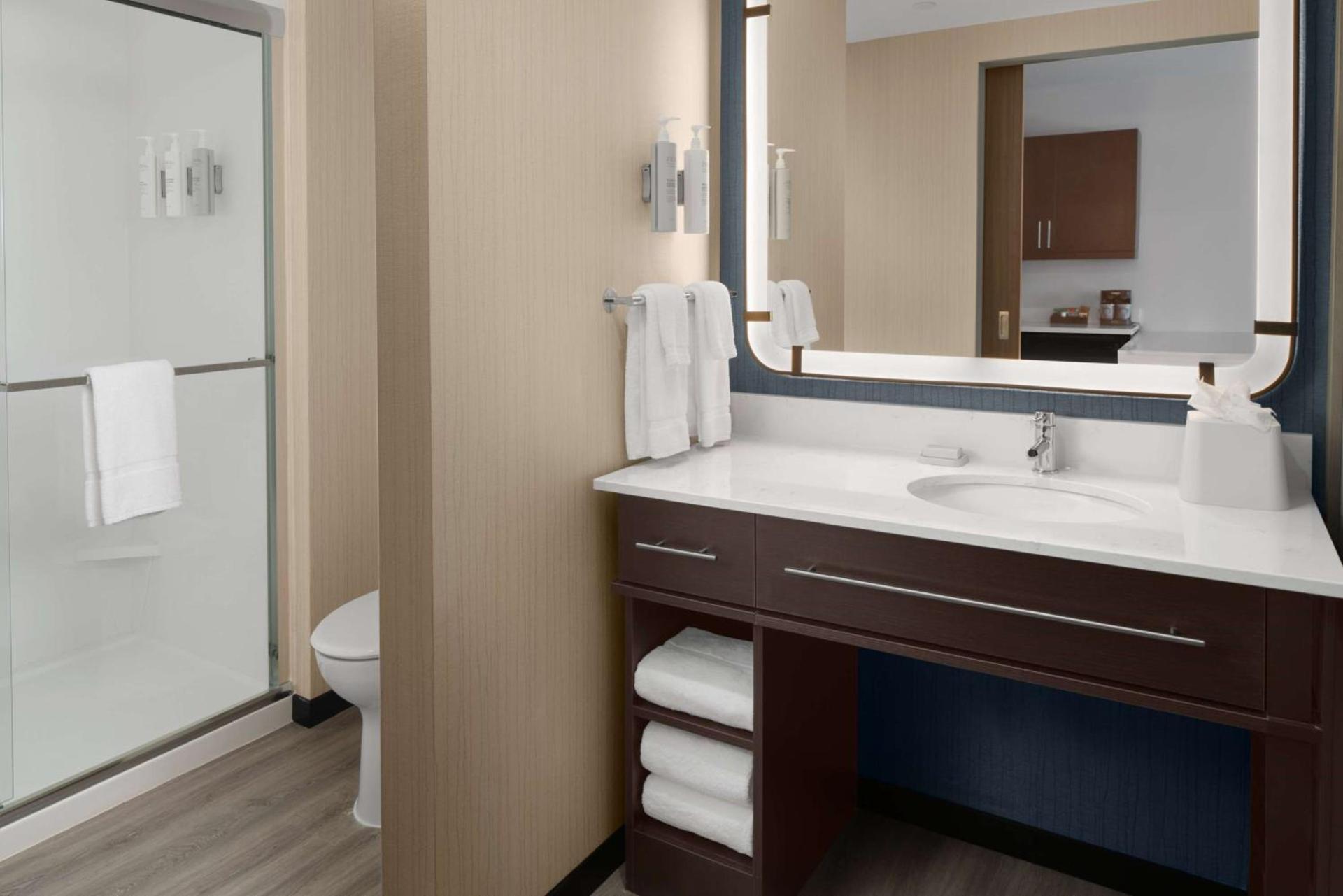 Homewood Suites By Hilton Charlotte Uptown First Ward photo 22
