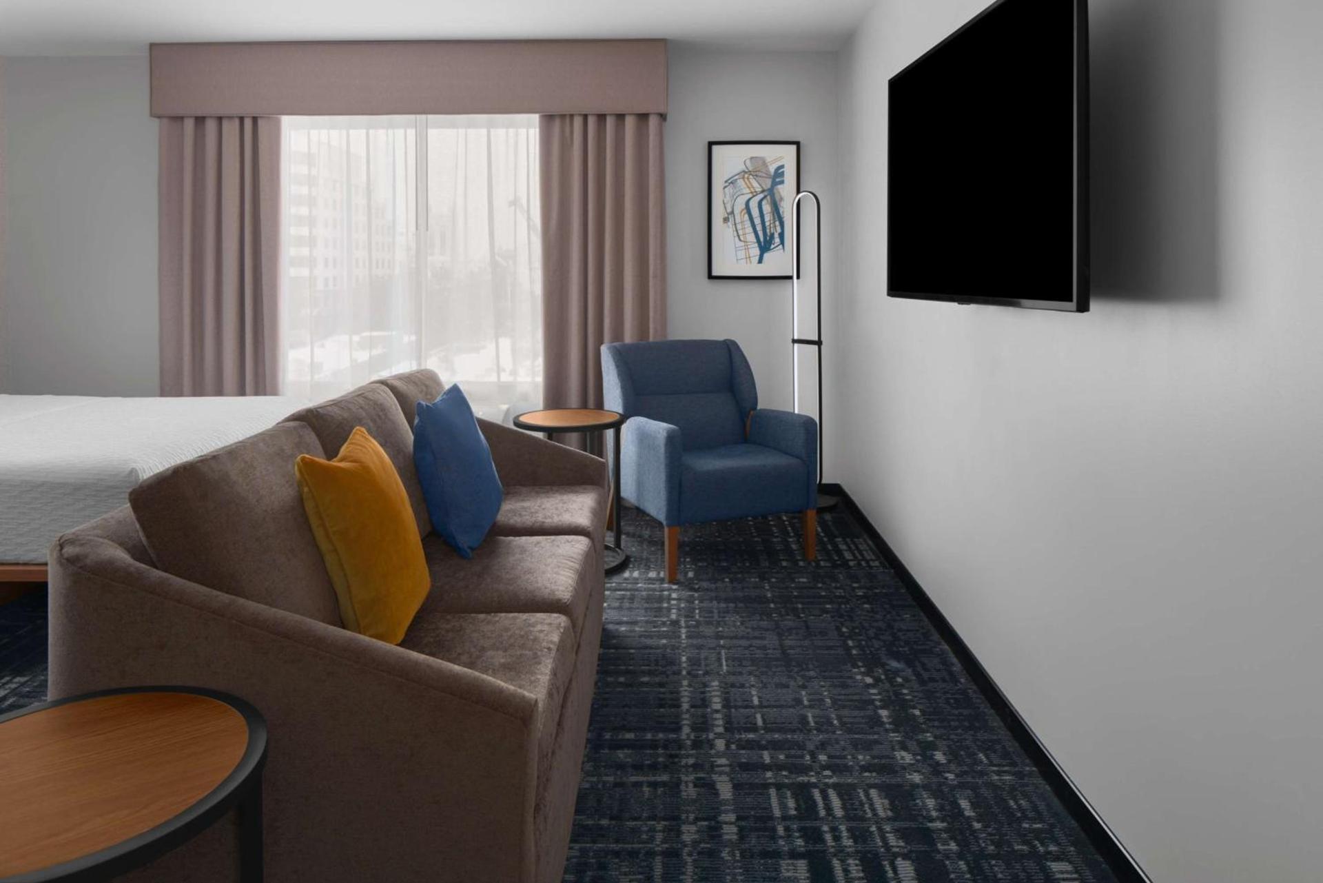 Homewood Suites By Hilton Charlotte Uptown First Ward photo 29