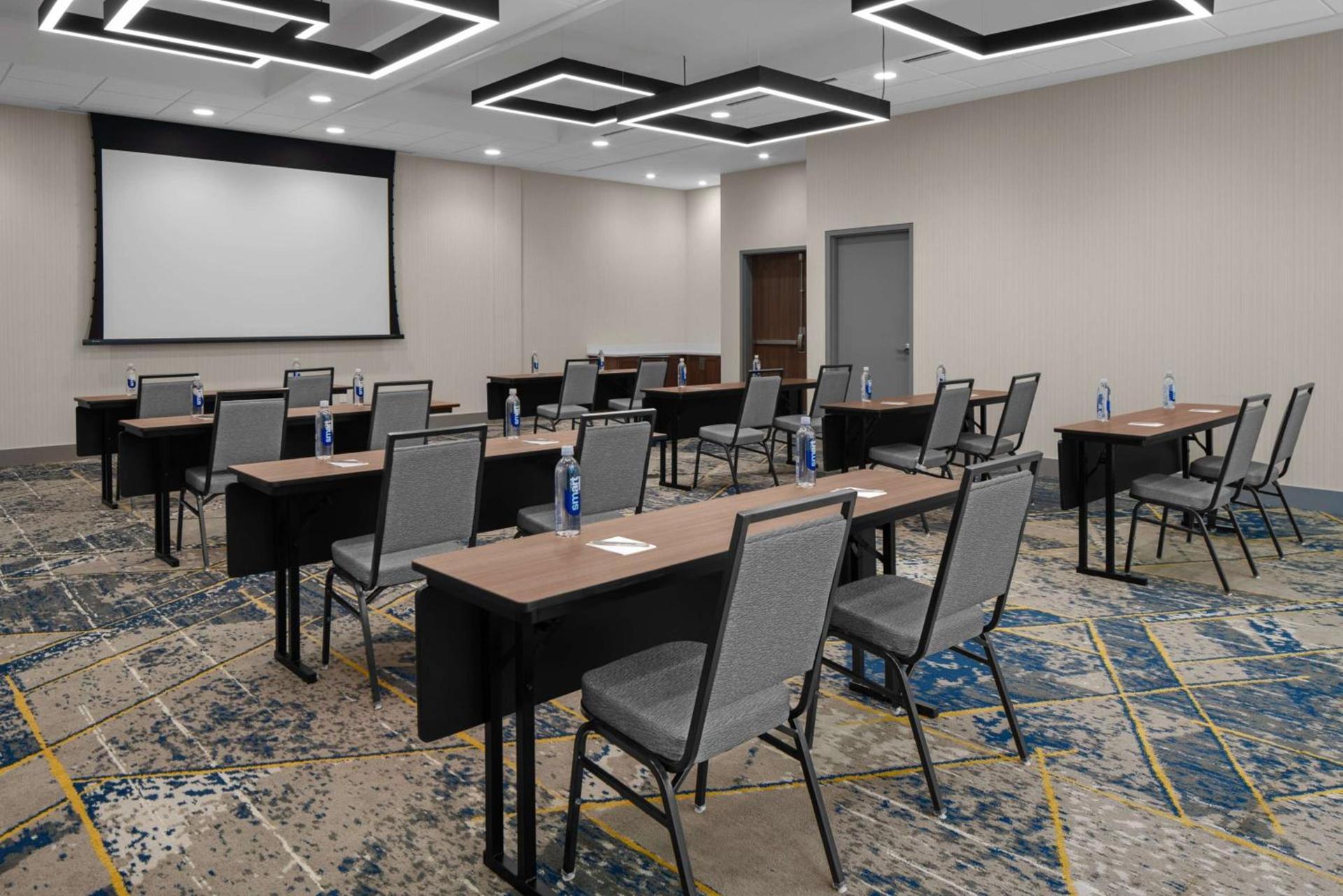 Homewood Suites By Hilton Charlotte Uptown First Ward photo 33