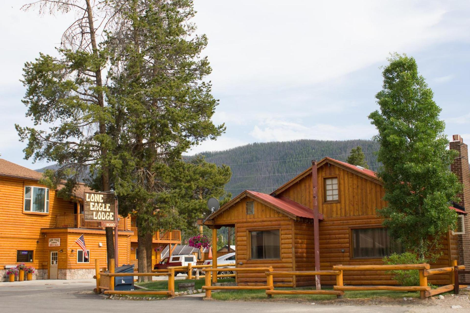 Lone Eagle Lodge photo 2