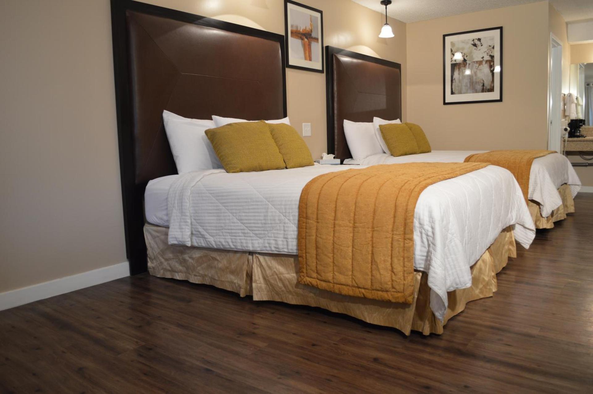 Laramie Valley Inn photo 16