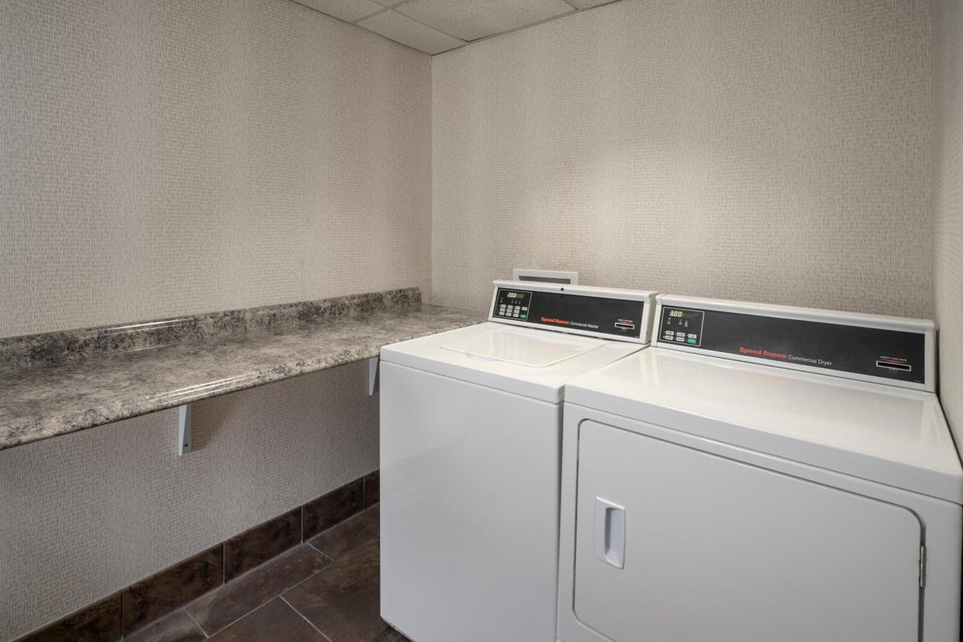 Hampton Inn & Suites Phoenix North/Happy Valley photo 34