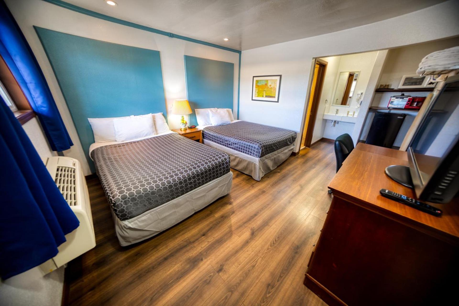 Budget Inn photo 7