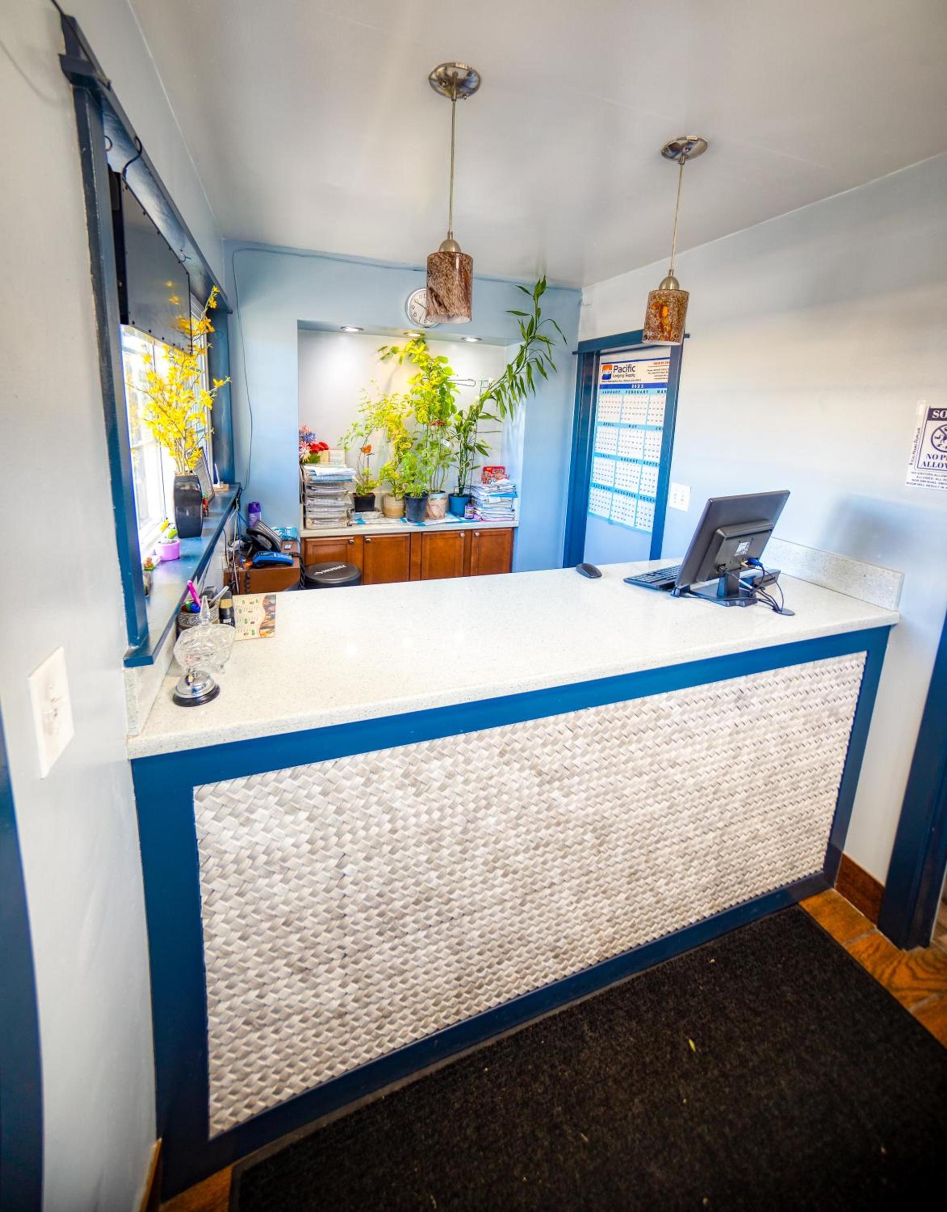 Budget Inn photo 43
