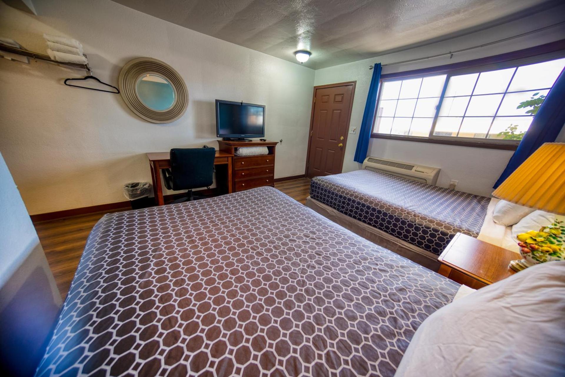 Budget Inn photo 21
