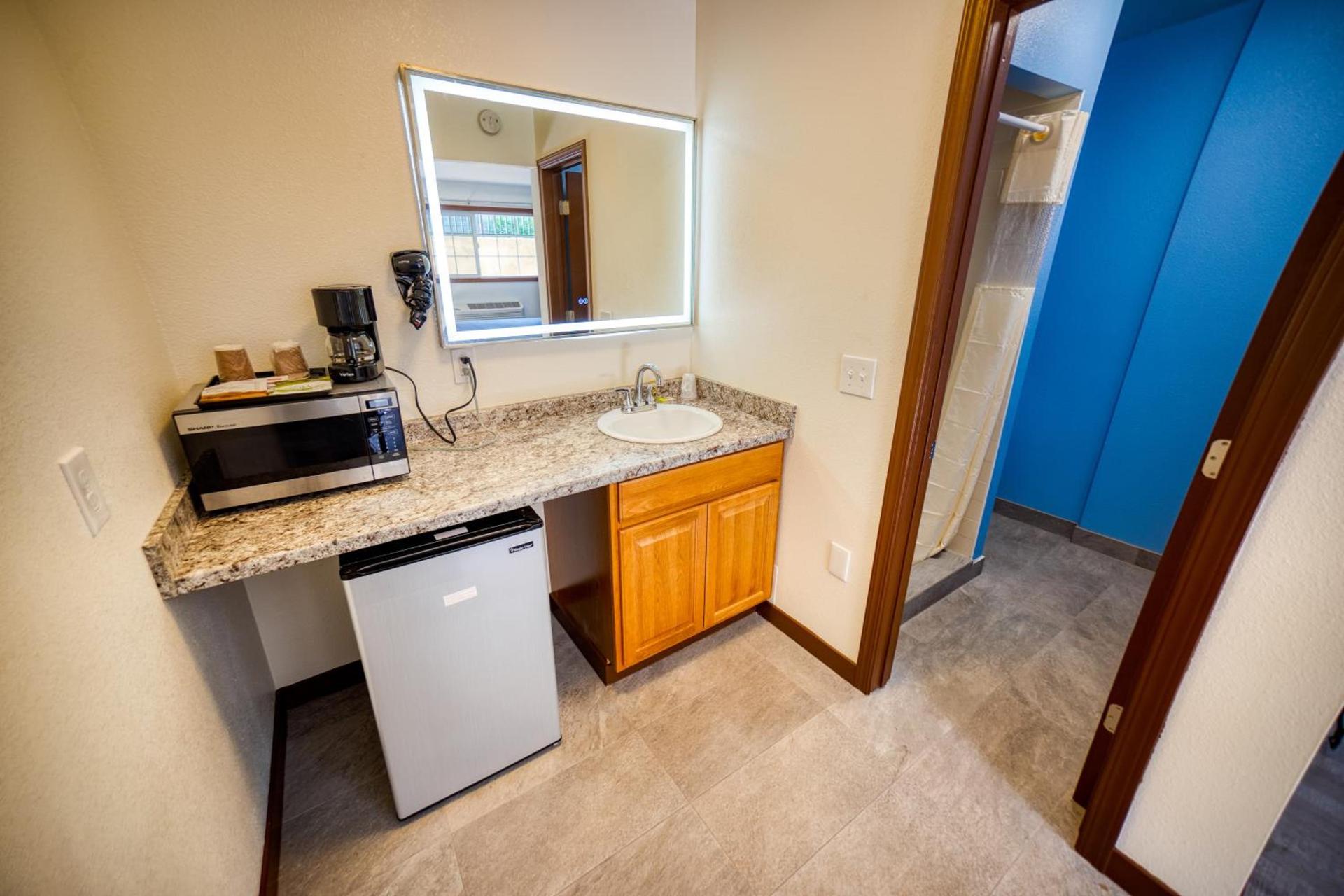 Budget Inn photo 55