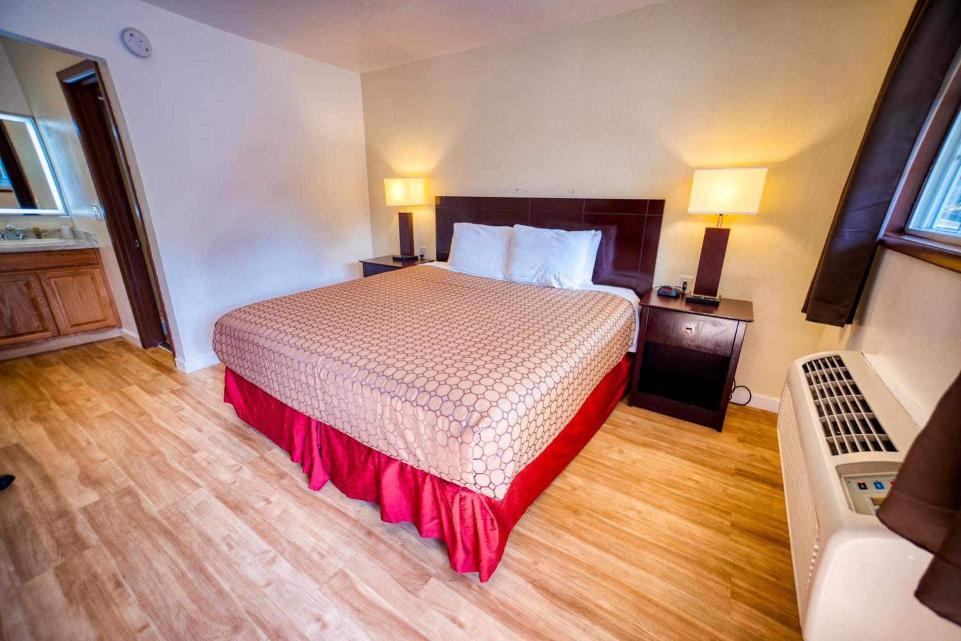 Budget Inn photo 51