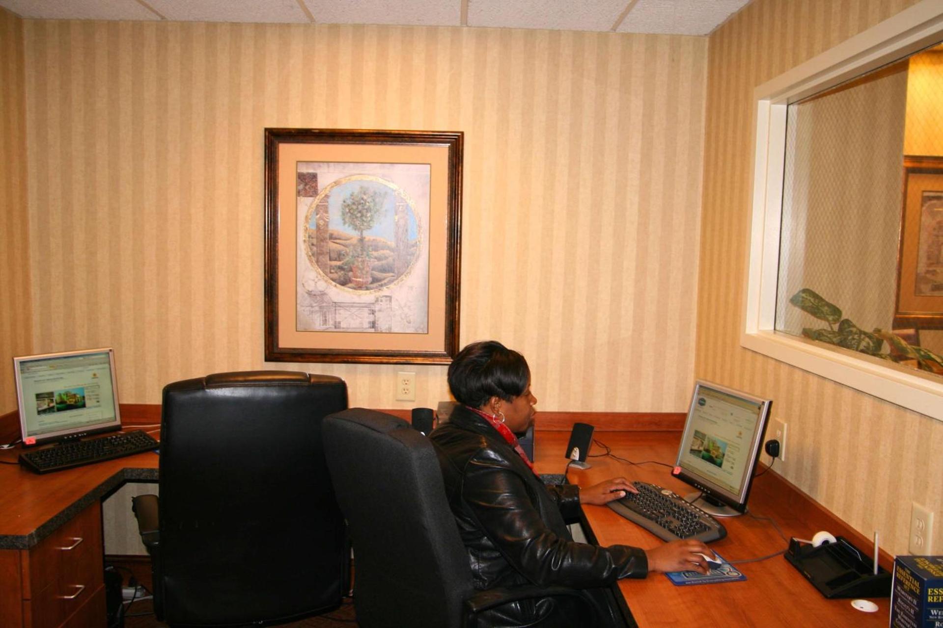 Hampton Inn Atlanta-Stockbridge photo 14