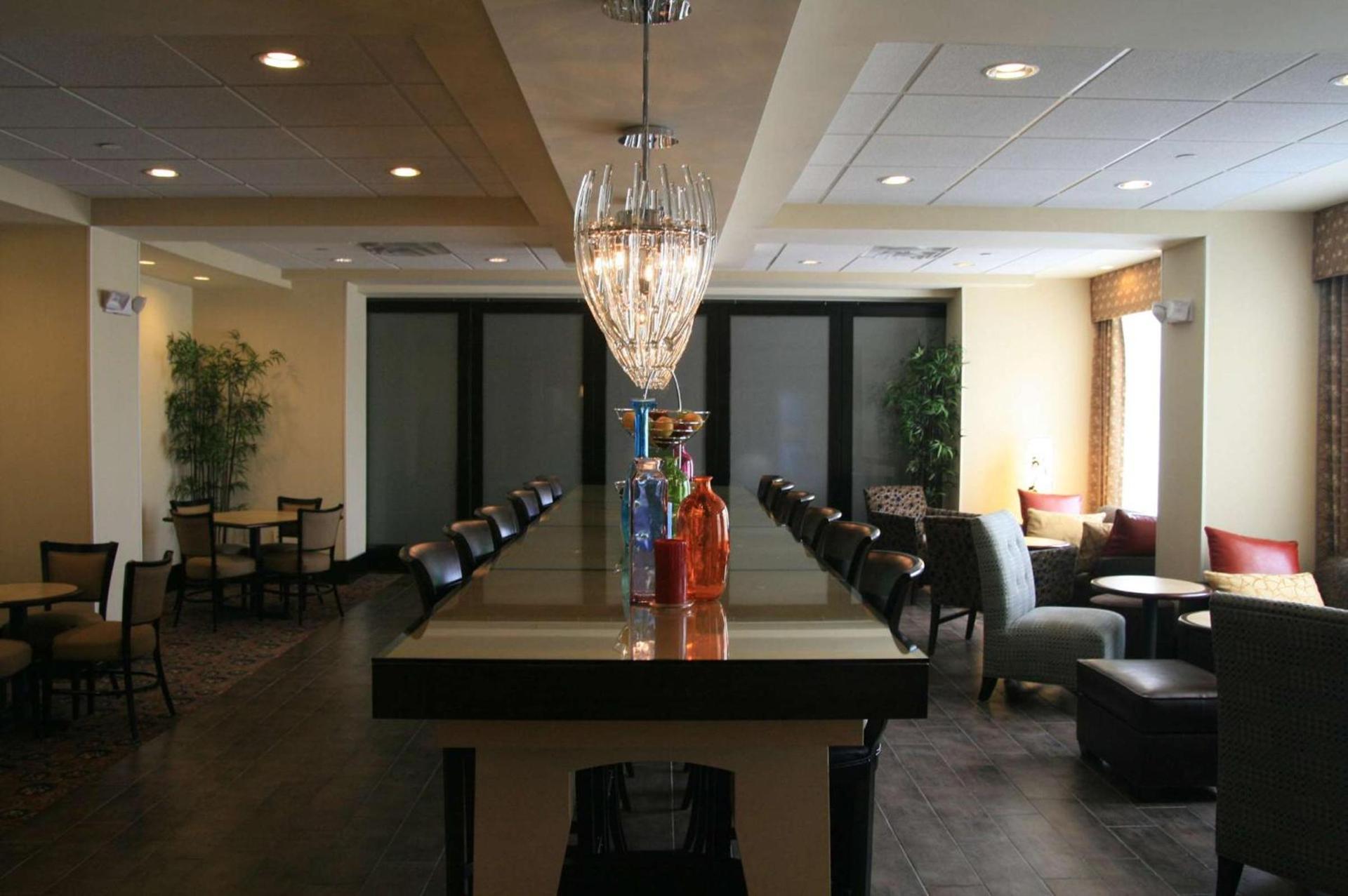 Hampton Inn Orange photo 10