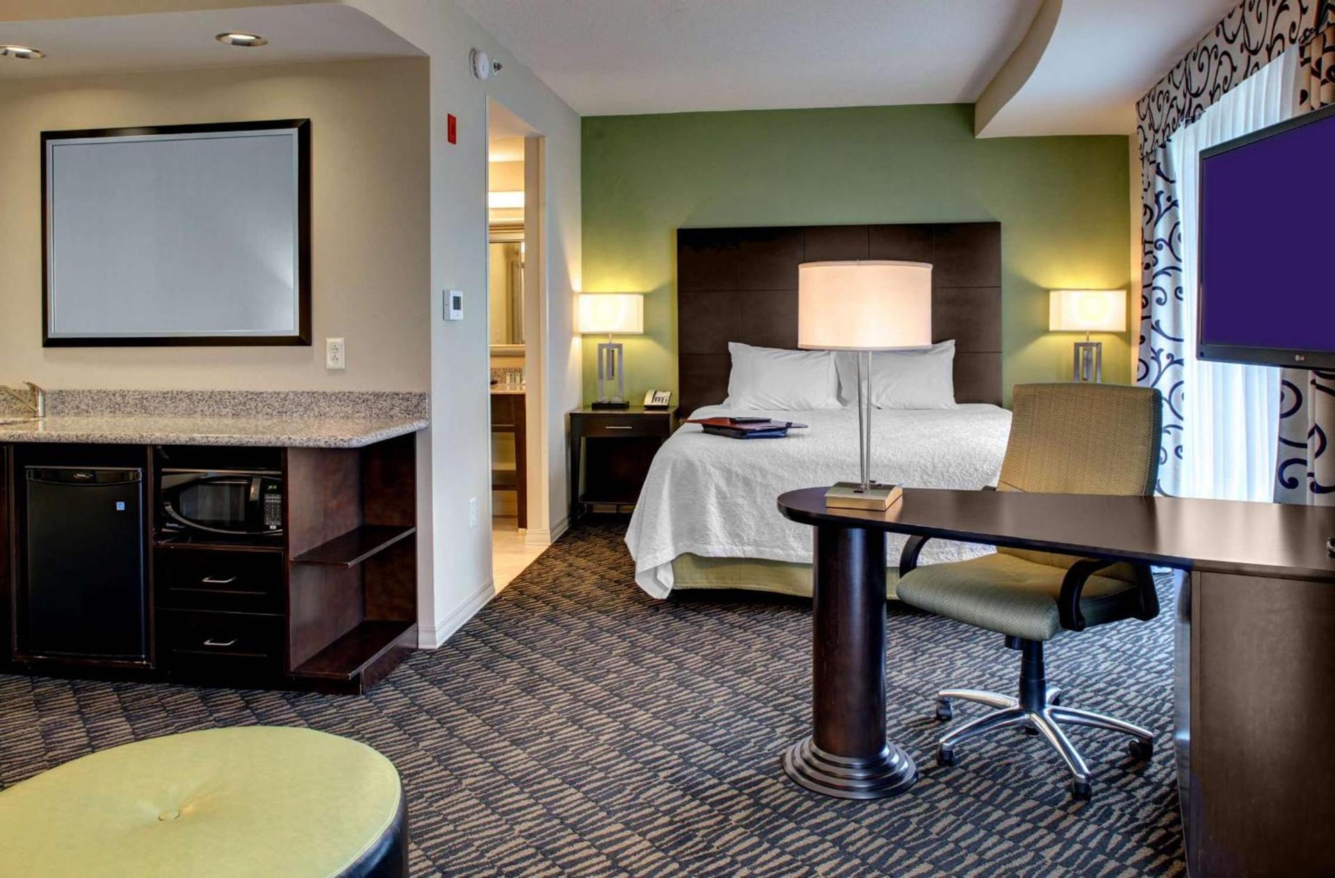 Hampton Inn & Suites Baton Rouge Downtown photo 9