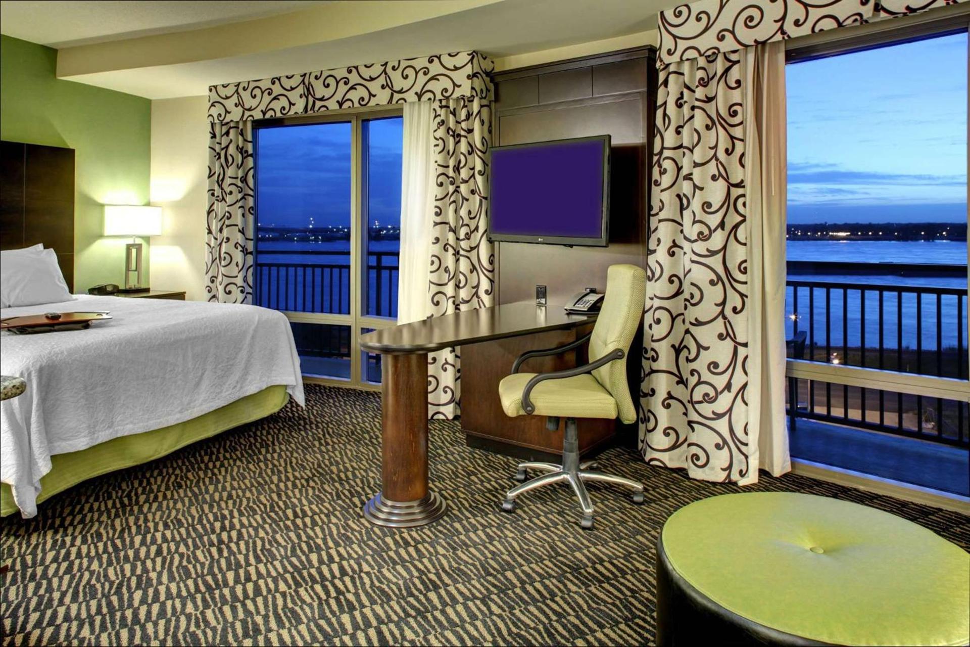 Hampton Inn & Suites Baton Rouge Downtown photo 19