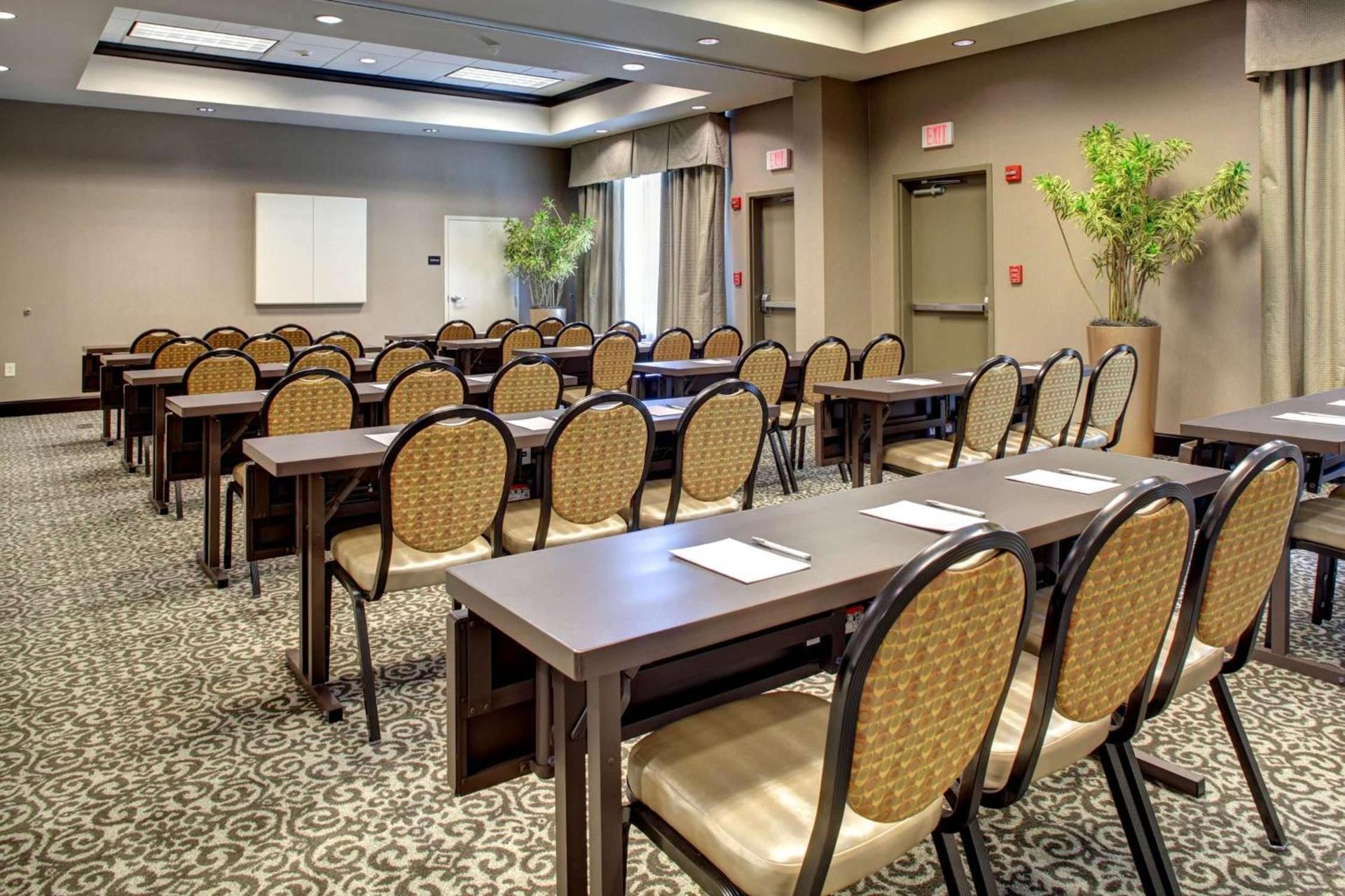 Hampton Inn & Suites Baton Rouge Downtown photo 22