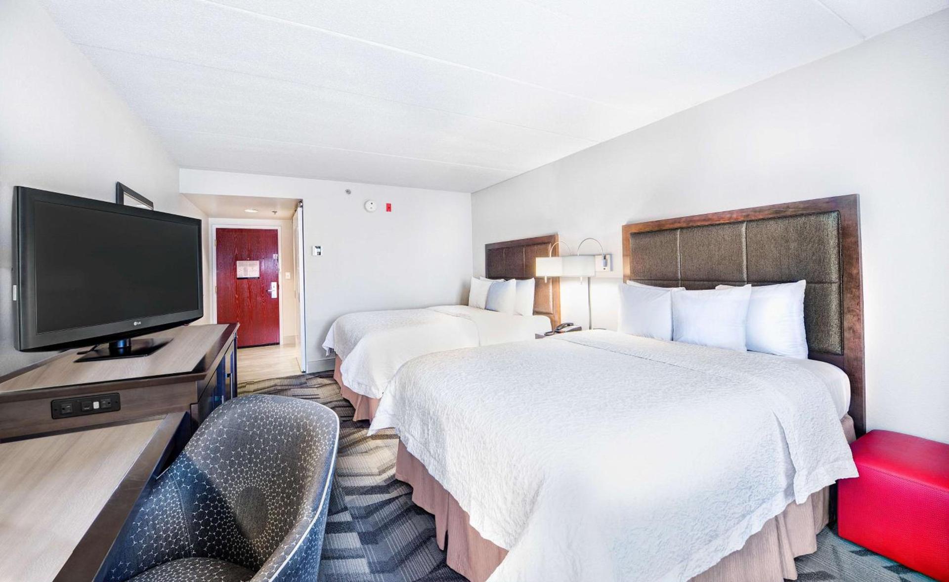Hampton Inn & Suites Atlanta-Galleria photo 24