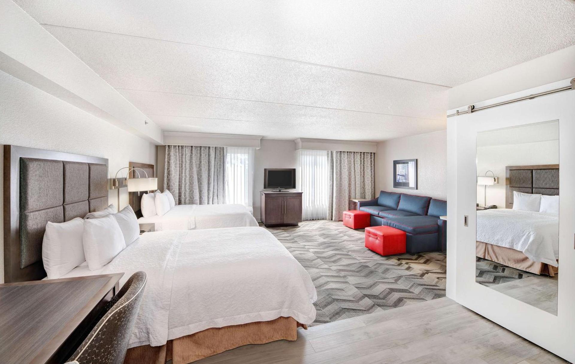 Hampton Inn & Suites Atlanta-Galleria photo 34