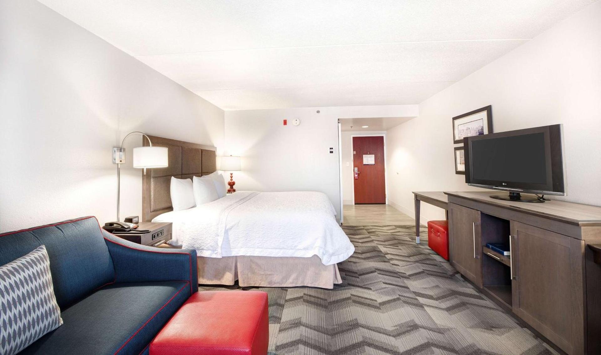 Hampton Inn & Suites Atlanta-Galleria photo 37