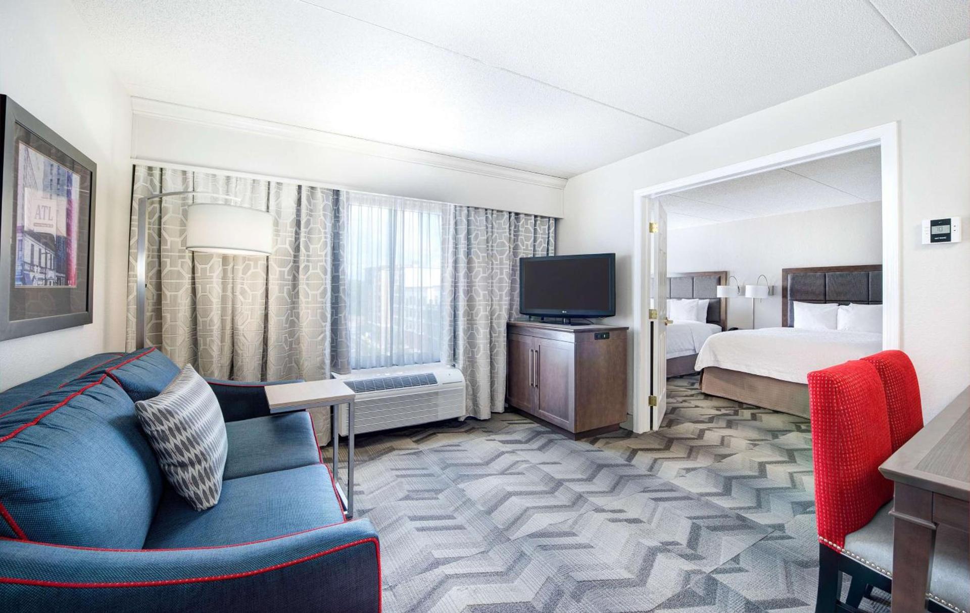 Hampton Inn & Suites Atlanta-Galleria photo 43