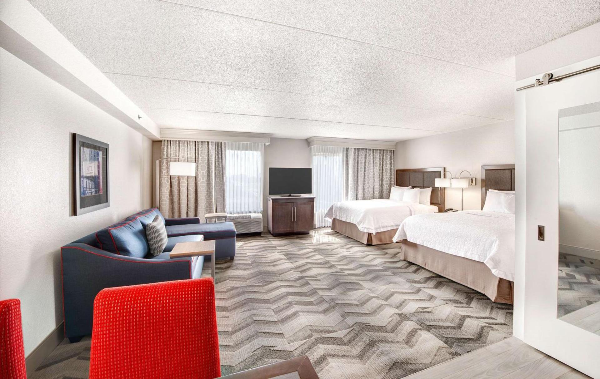 Hampton Inn & Suites Atlanta-Galleria photo 47