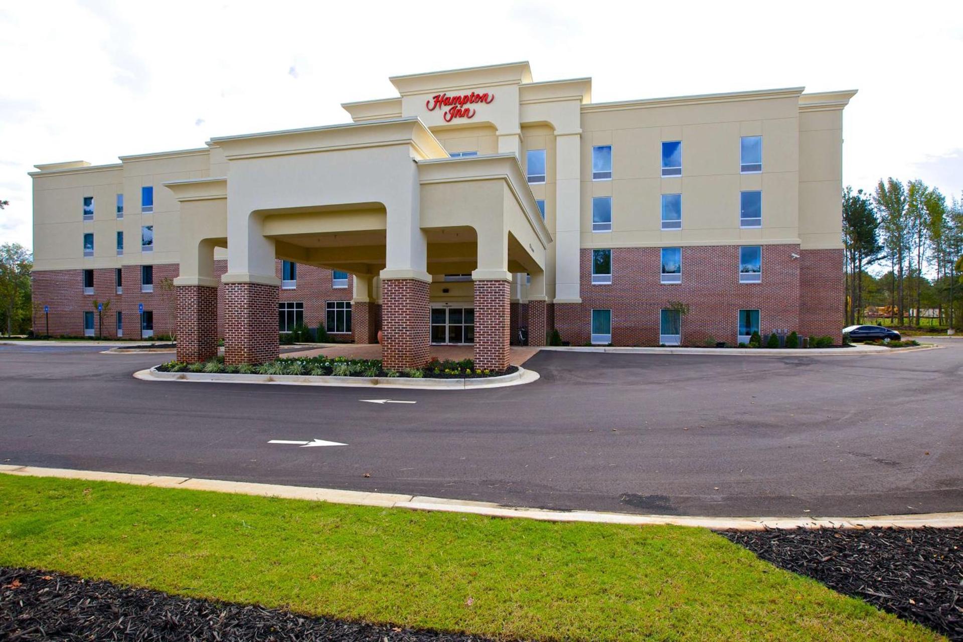 Hampton Inn Atlanta McDonough photo 1