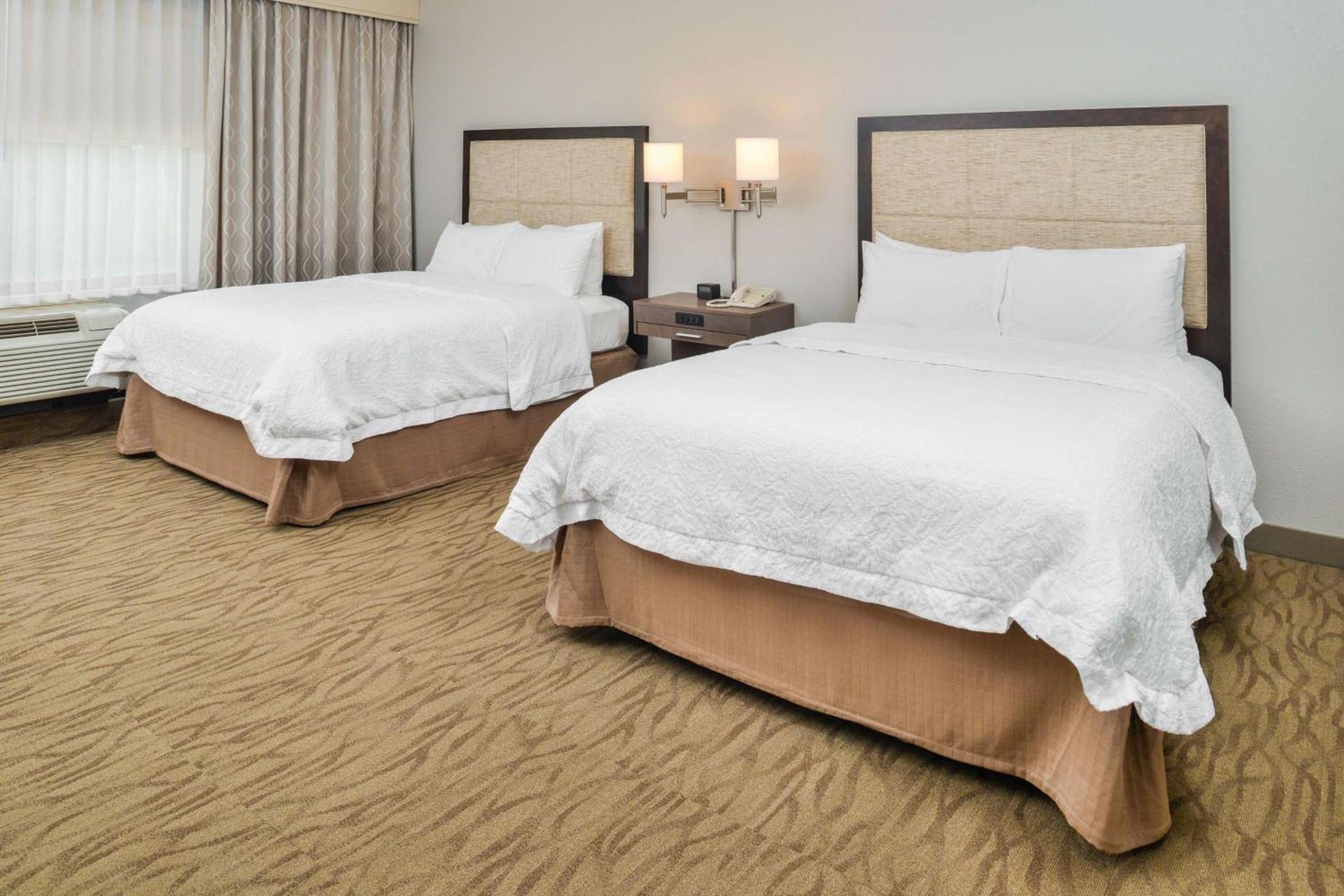 Hampton Inn Gonzales photo 20