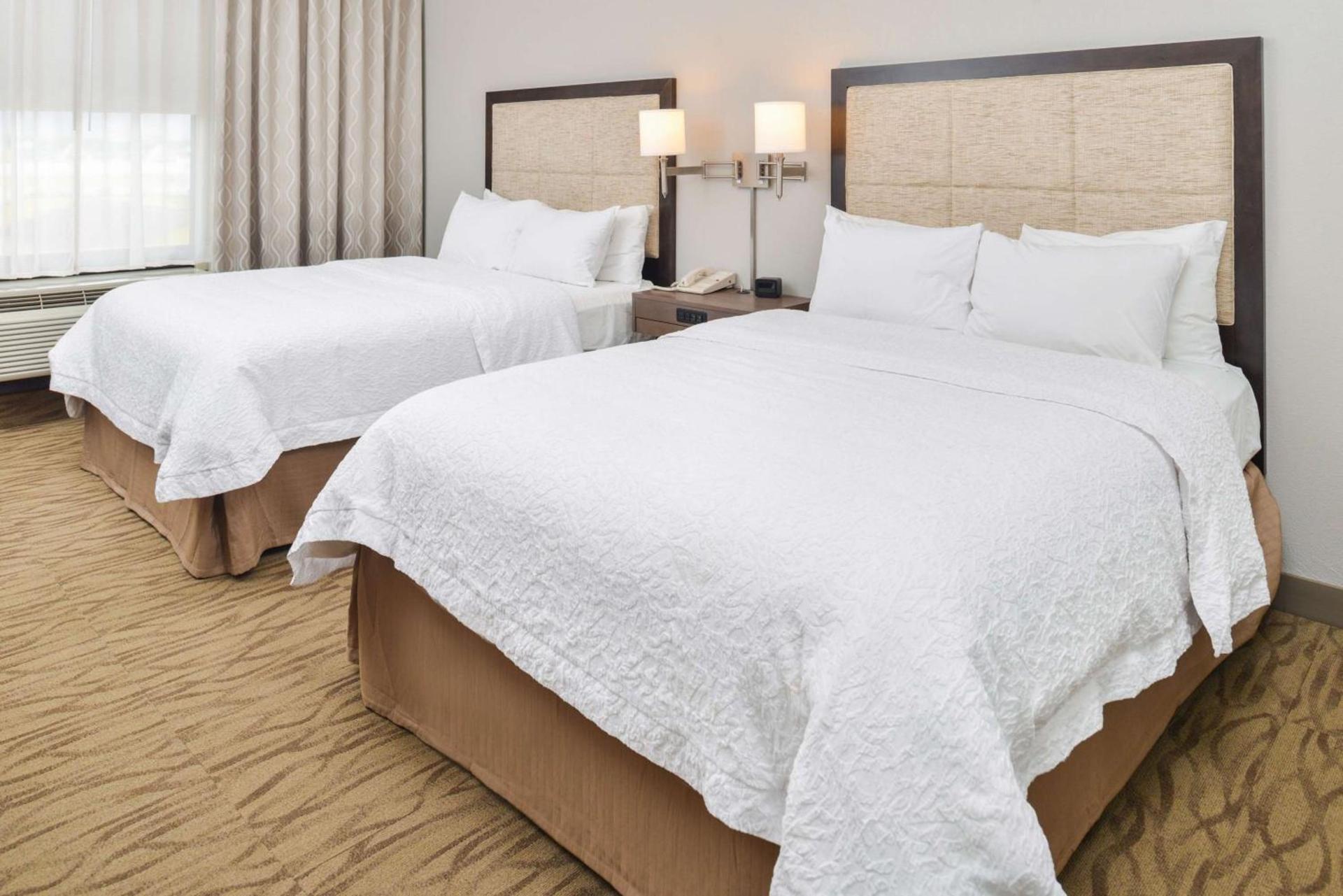 Hampton Inn Gonzales photo 19