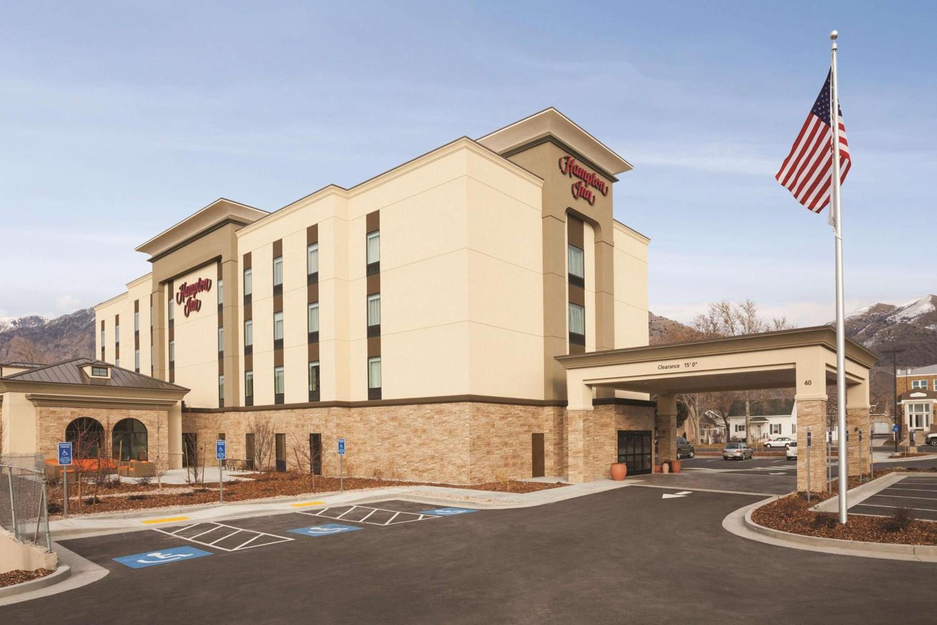 Hampton Inn Brigham City photo 2