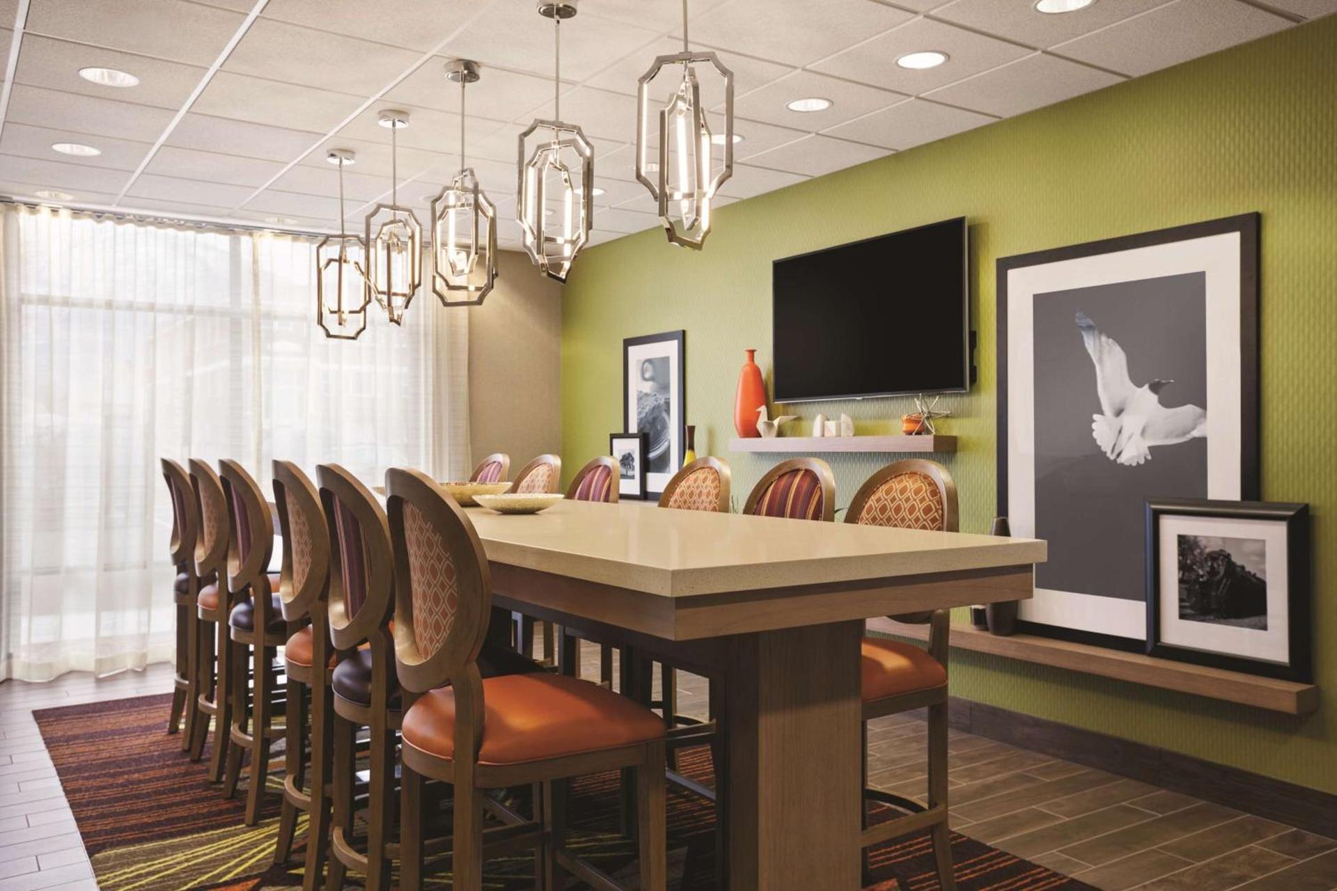 Hampton Inn Brigham City photo 4