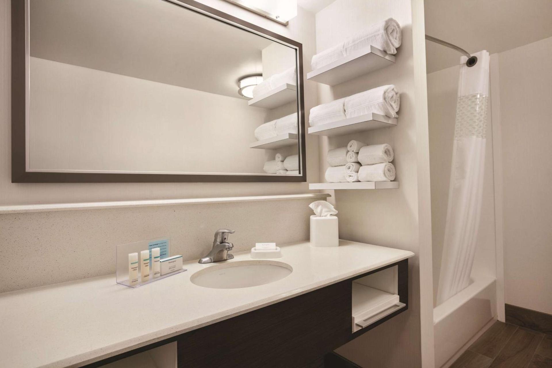 Hampton Inn Brigham City photo 21
