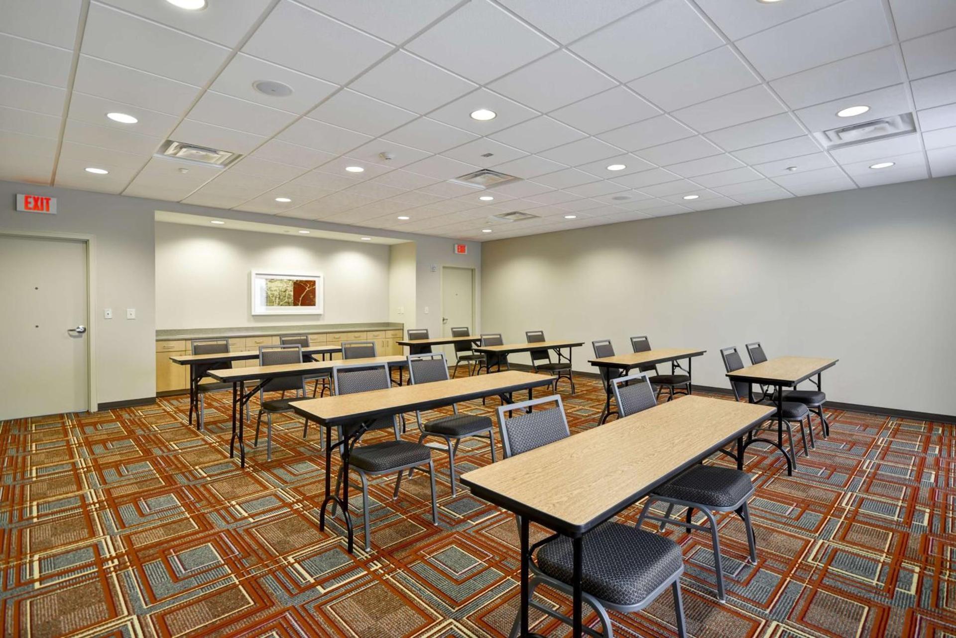 Home2 Suites By Hilton Opelika Auburn photo 30
