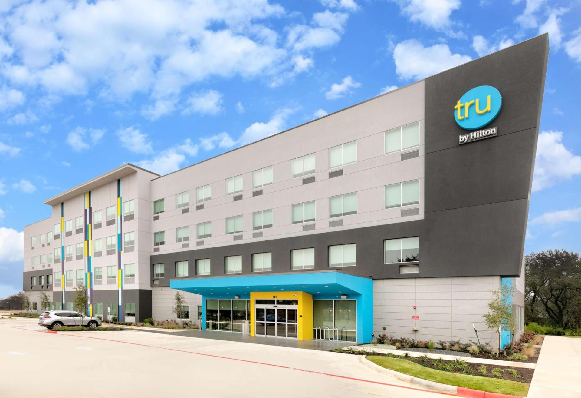 Tru By Hilton Austin Nw Arboretum, Tx photo 3