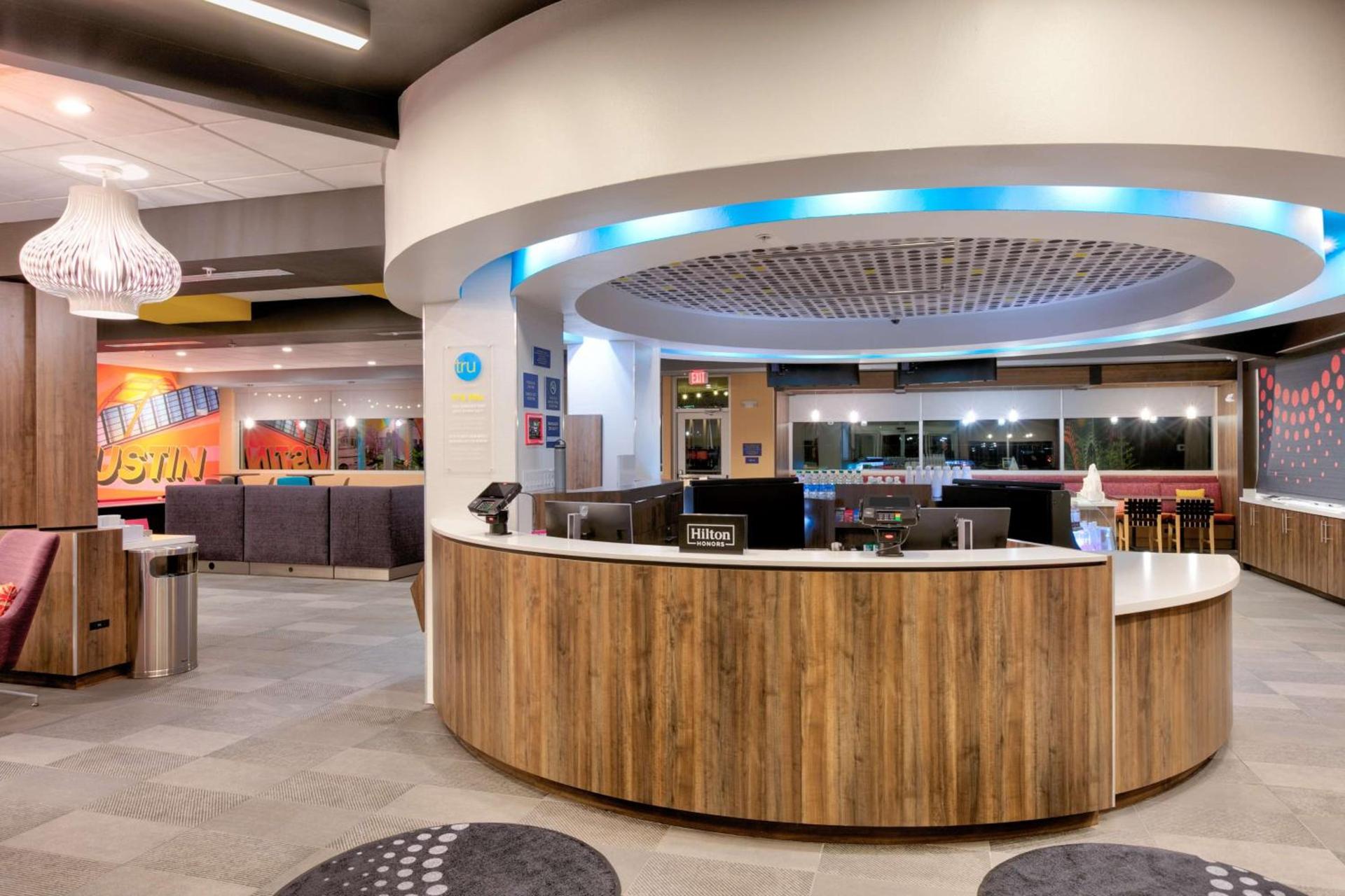 Tru By Hilton Austin Nw Arboretum, Tx photo 8