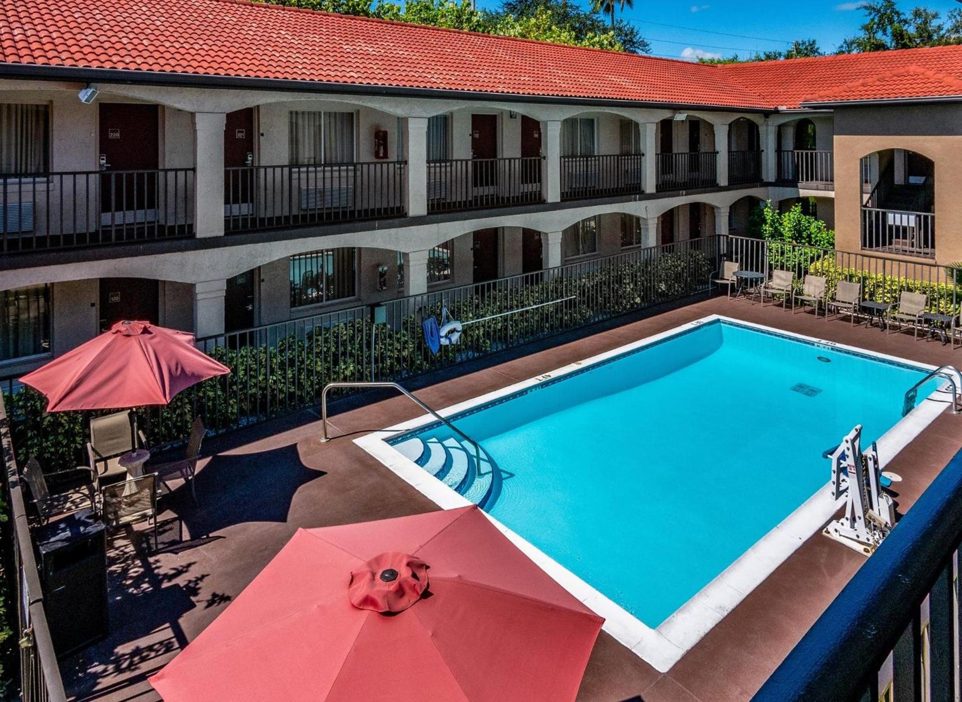 Red Roof Inn Orlando South - Florida Mall photo 6