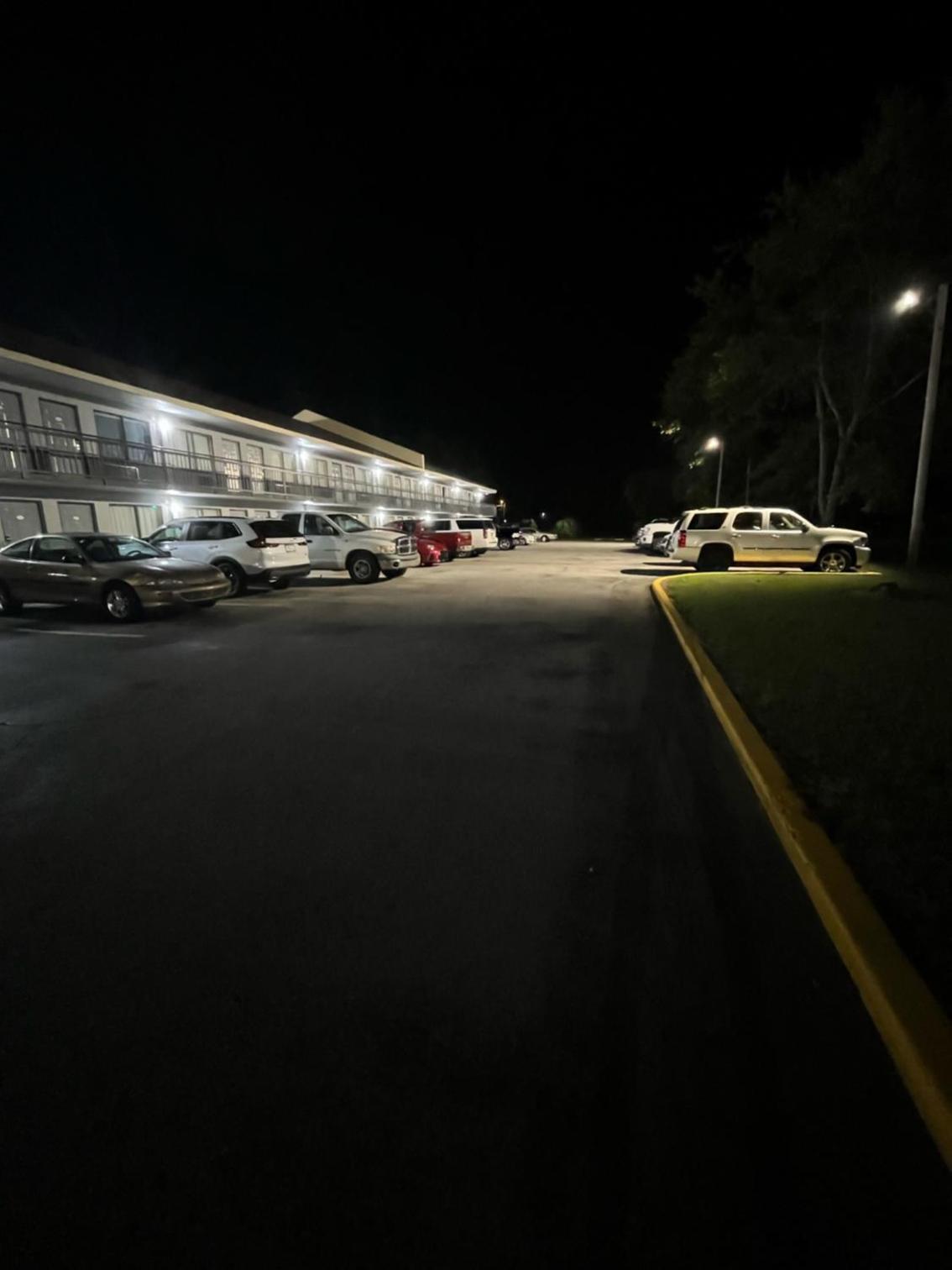 Hallmarc Inn New Albany photo 5