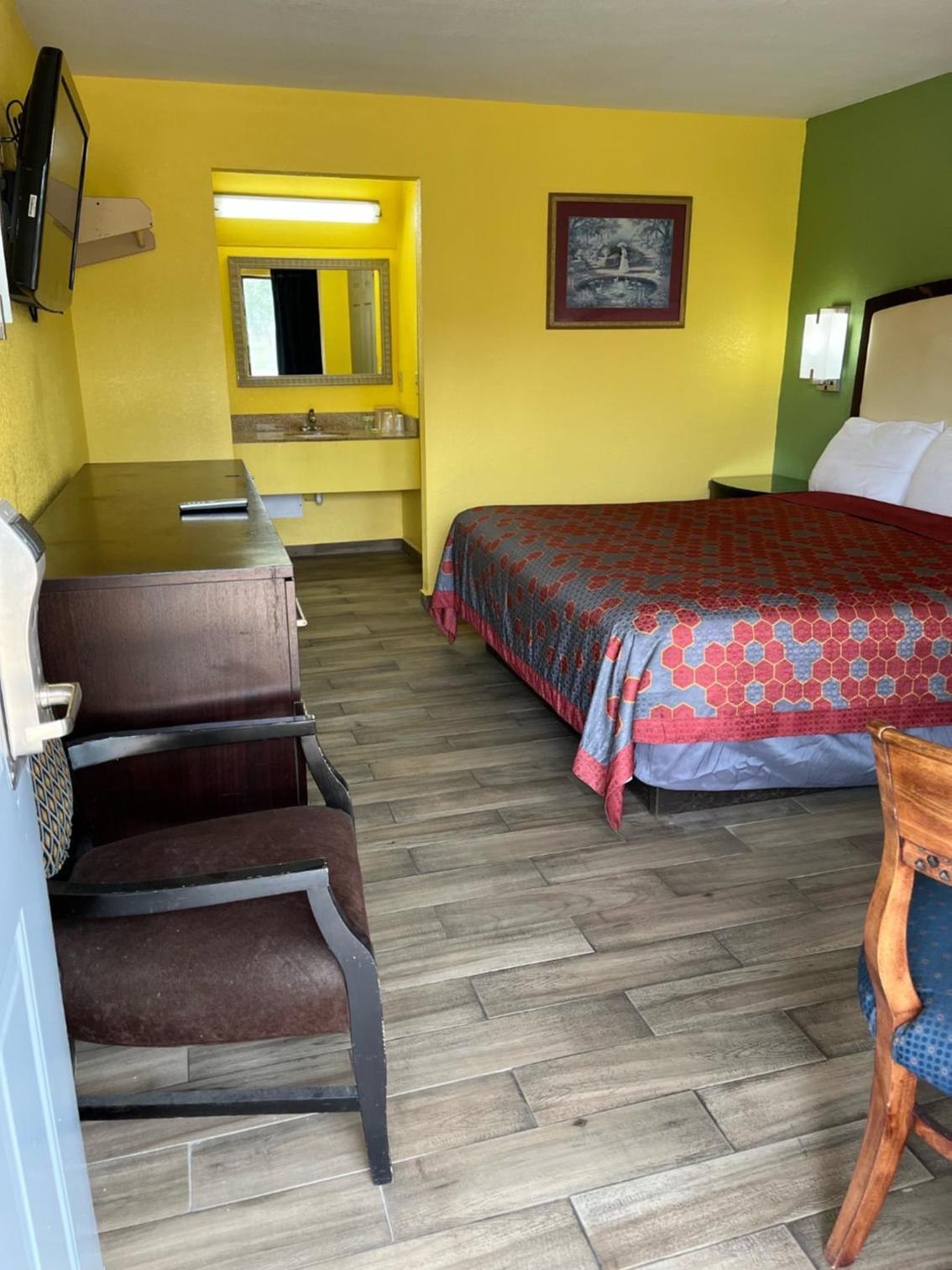 Hallmarc Inn New Albany photo 9