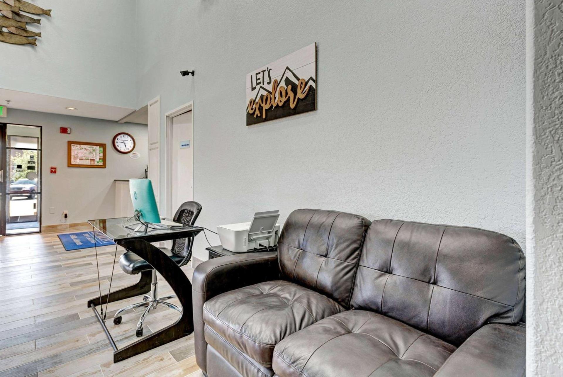 Baymont by Wyndham Salida photo 17