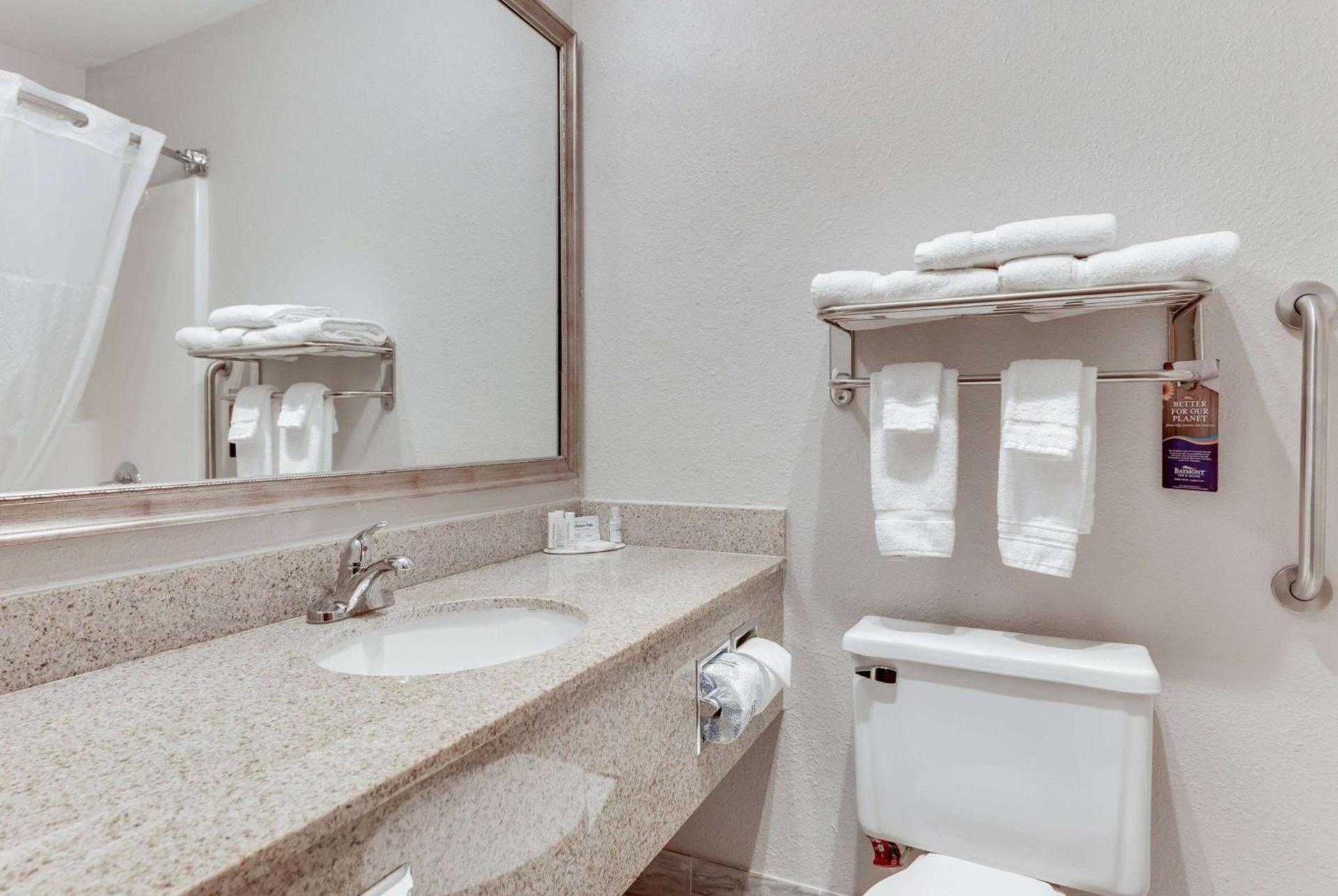 Baymont by Wyndham Salida photo 52