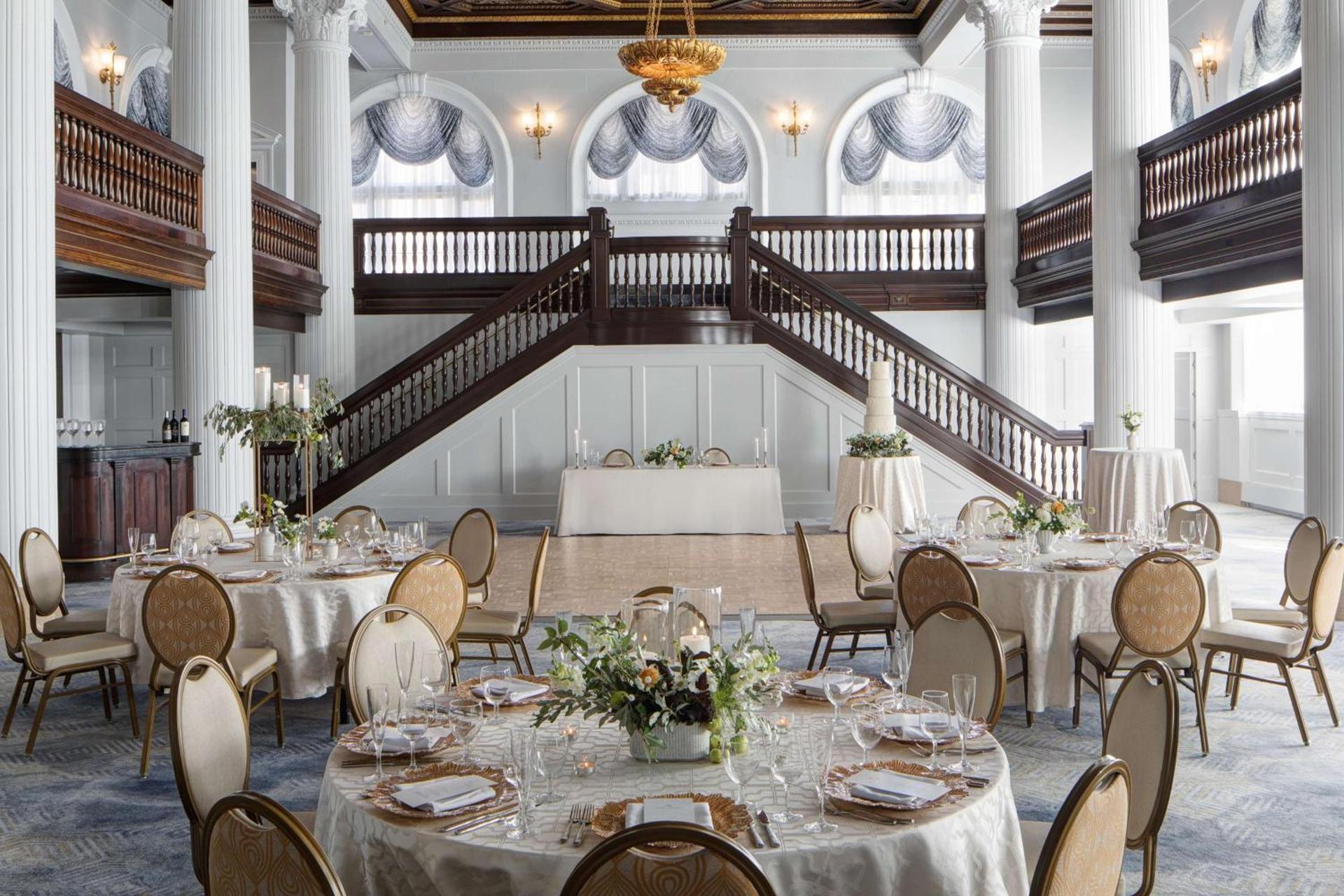 Amway Grand Plaza Hotel, Curio Collection by Hilton photo 73