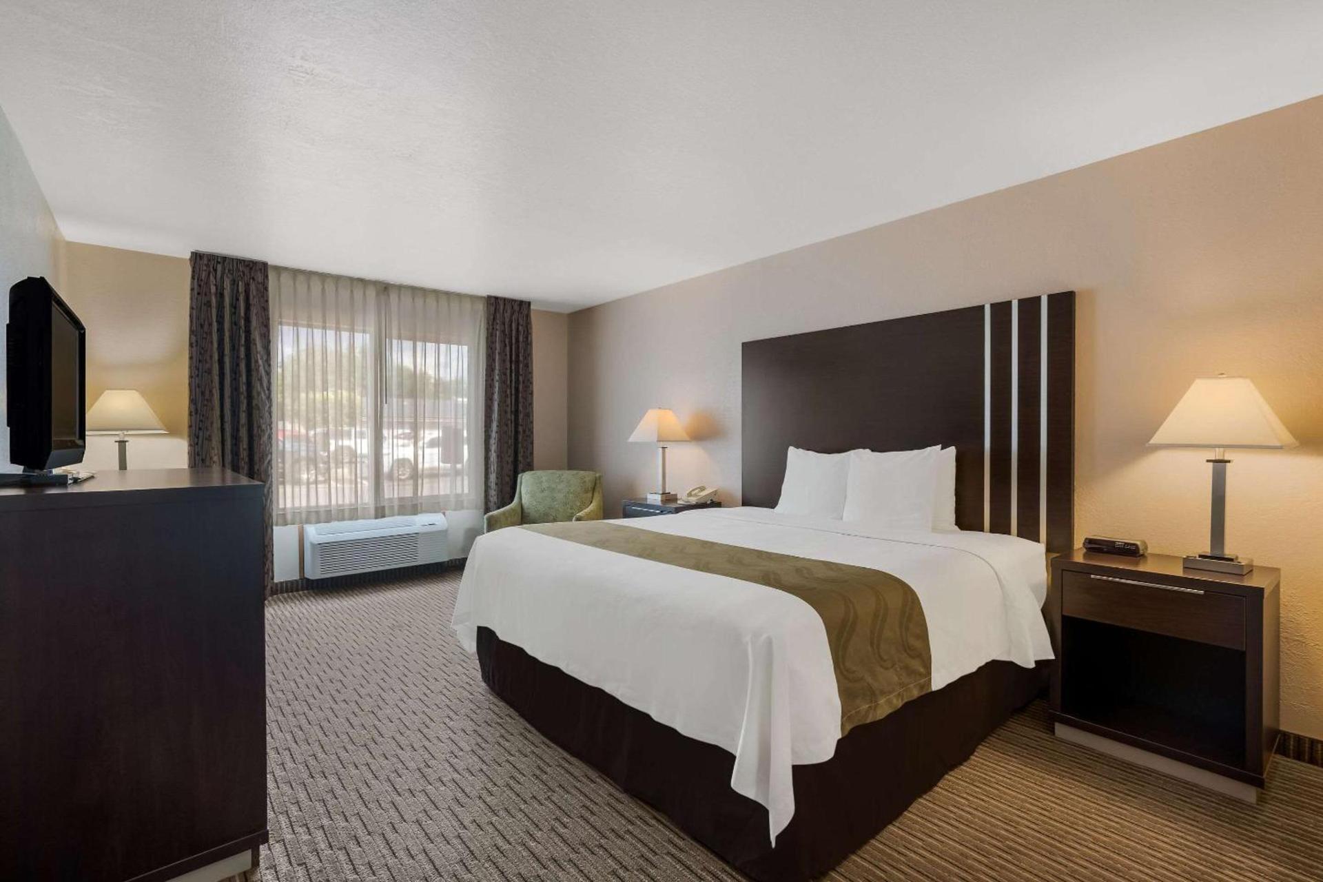 Quality Inn Richfield I-70 photo 8