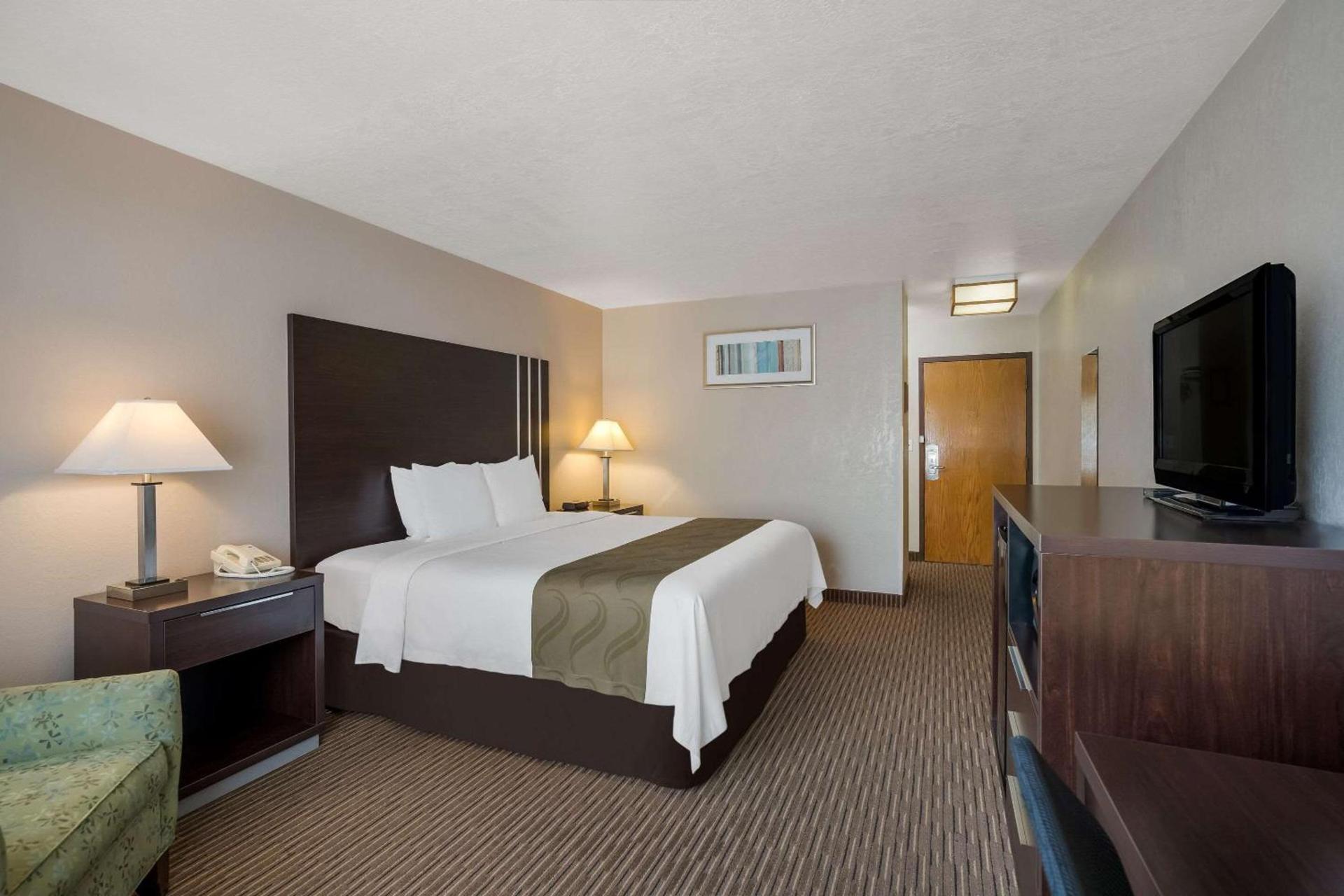 Quality Inn Richfield I-70 photo 9