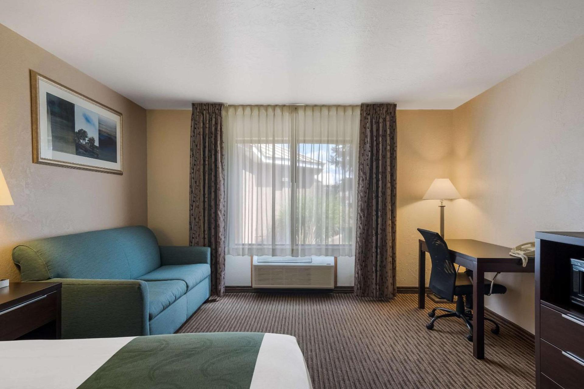Quality Inn Richfield I-70 photo 24