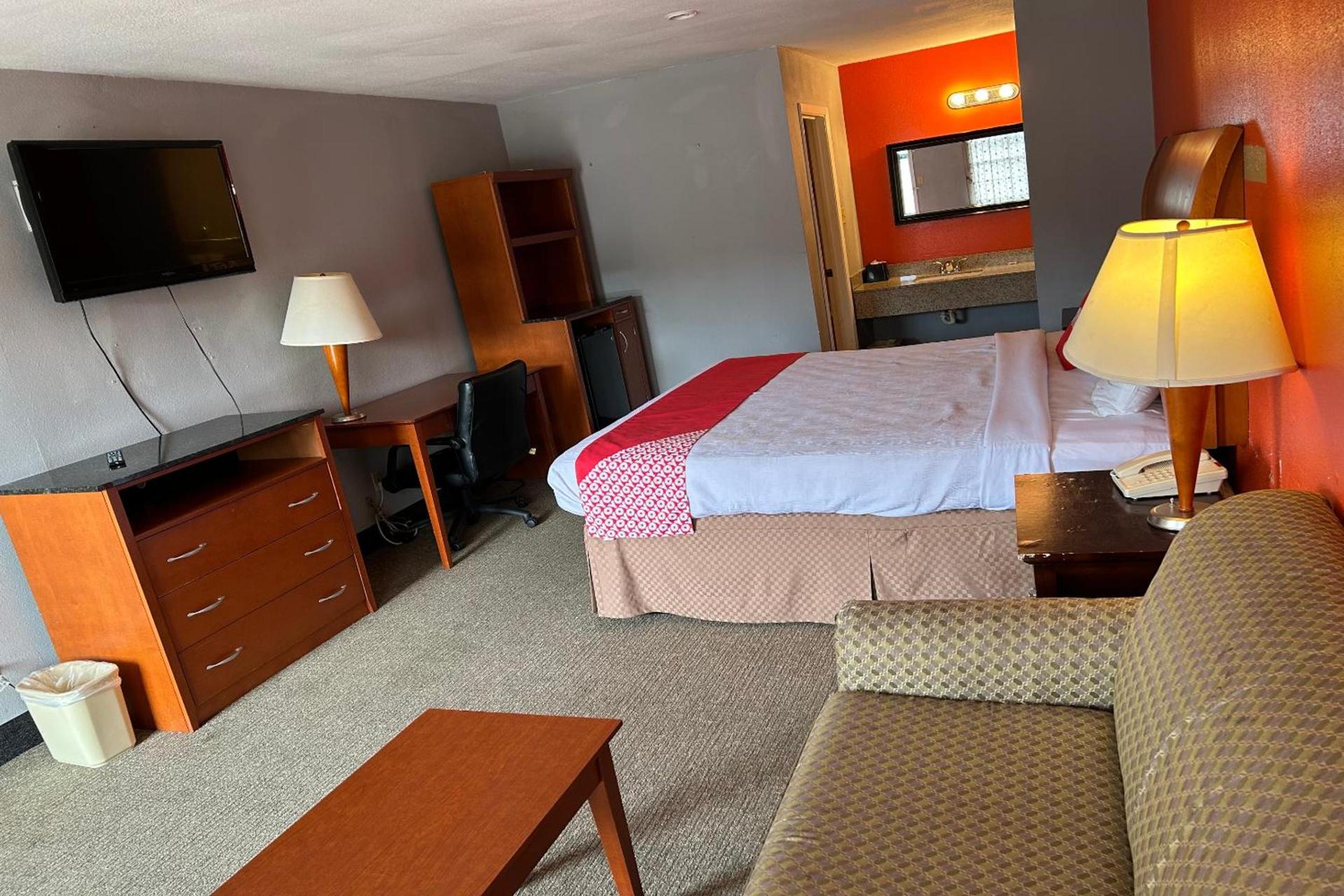 Rodeway Inn & Suites Jefferson photo 12